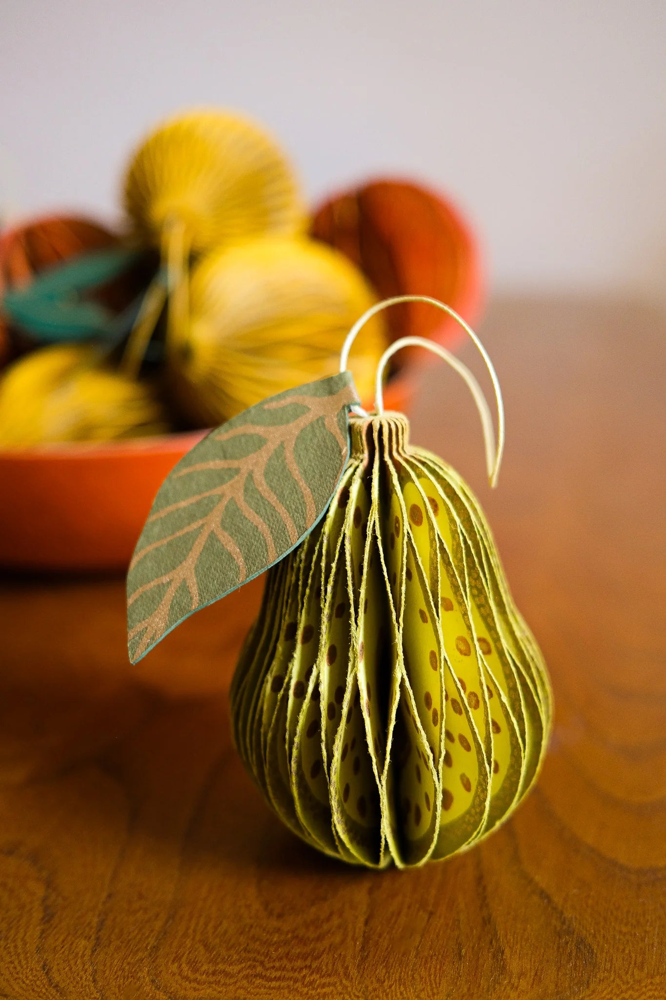 East End Press Honeycomb Decoration