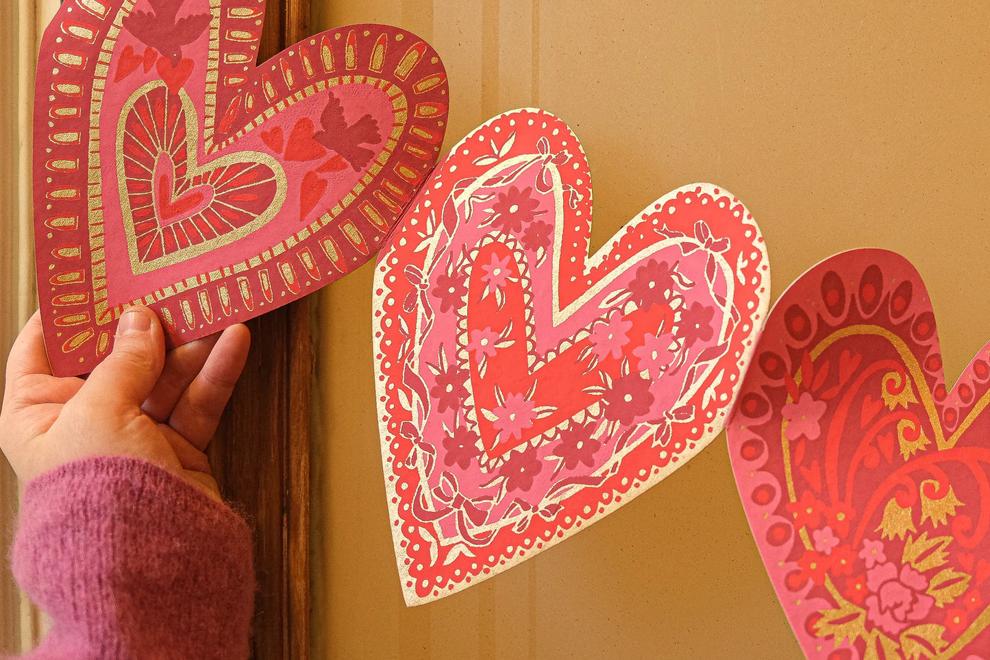 EEP Concertina Garland: Hearts