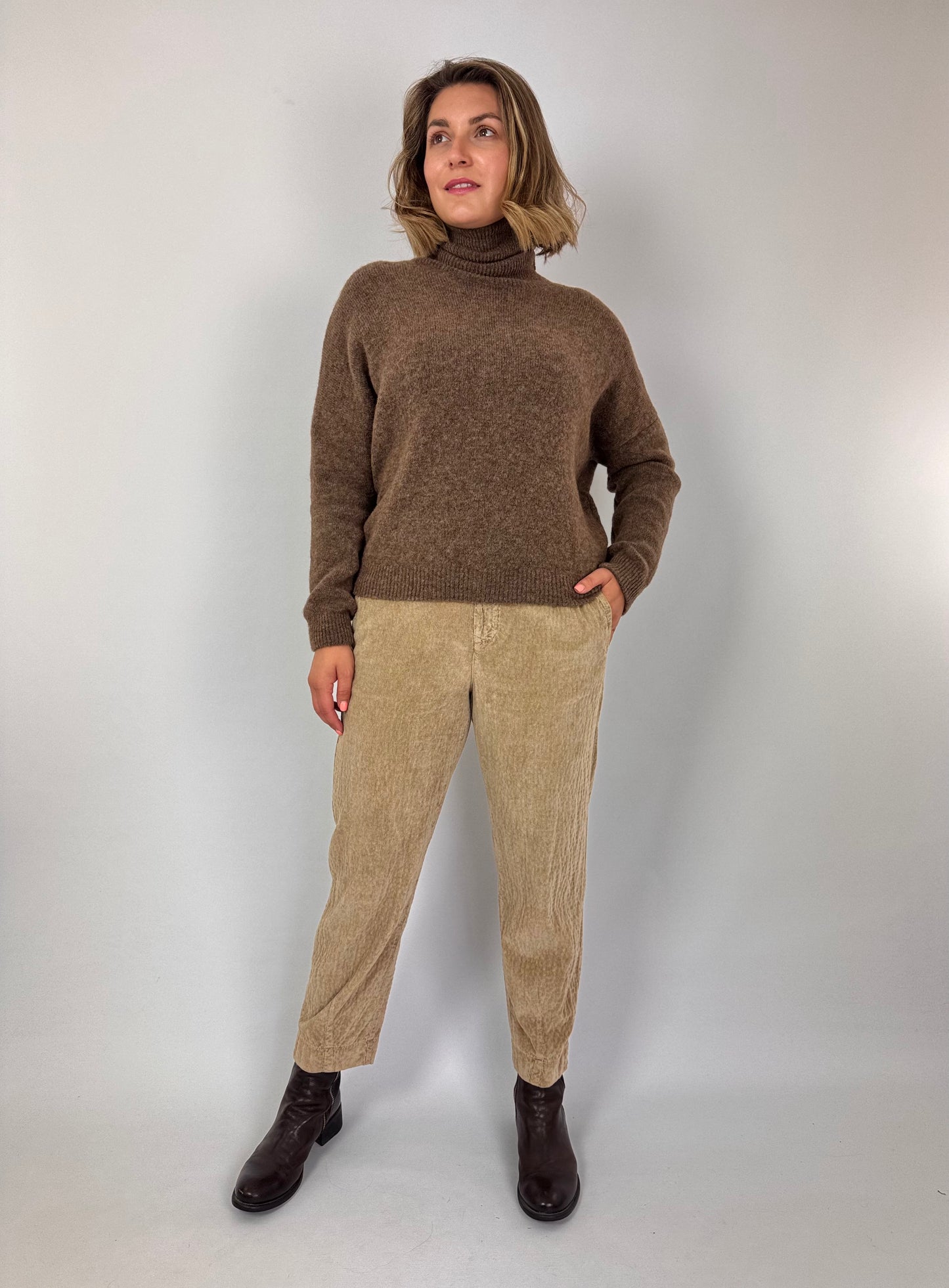 Transit Par-Such P251 Trousers Camel
