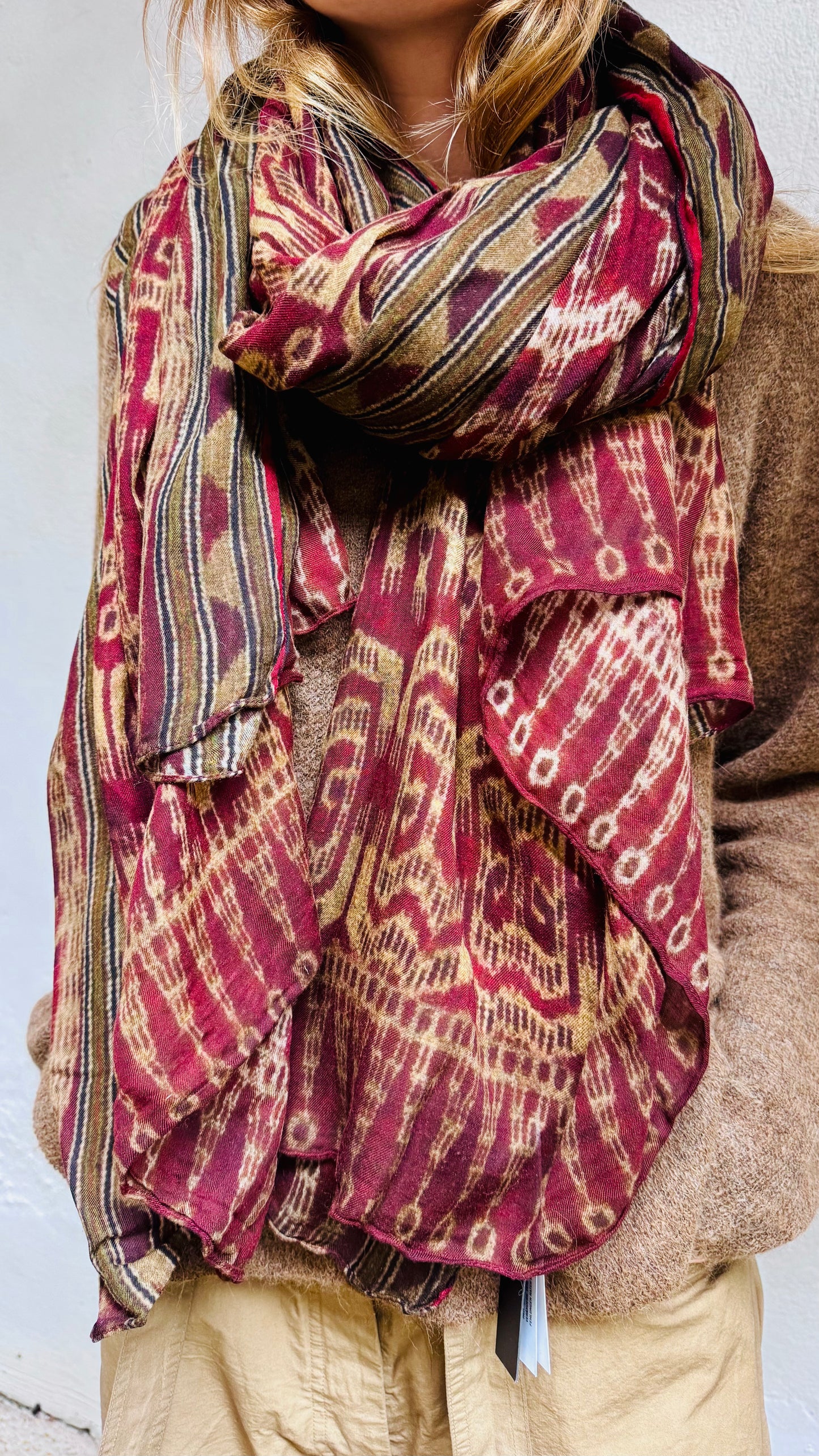 Rundholz DIP 1401 Scarf Berber Cloud Print