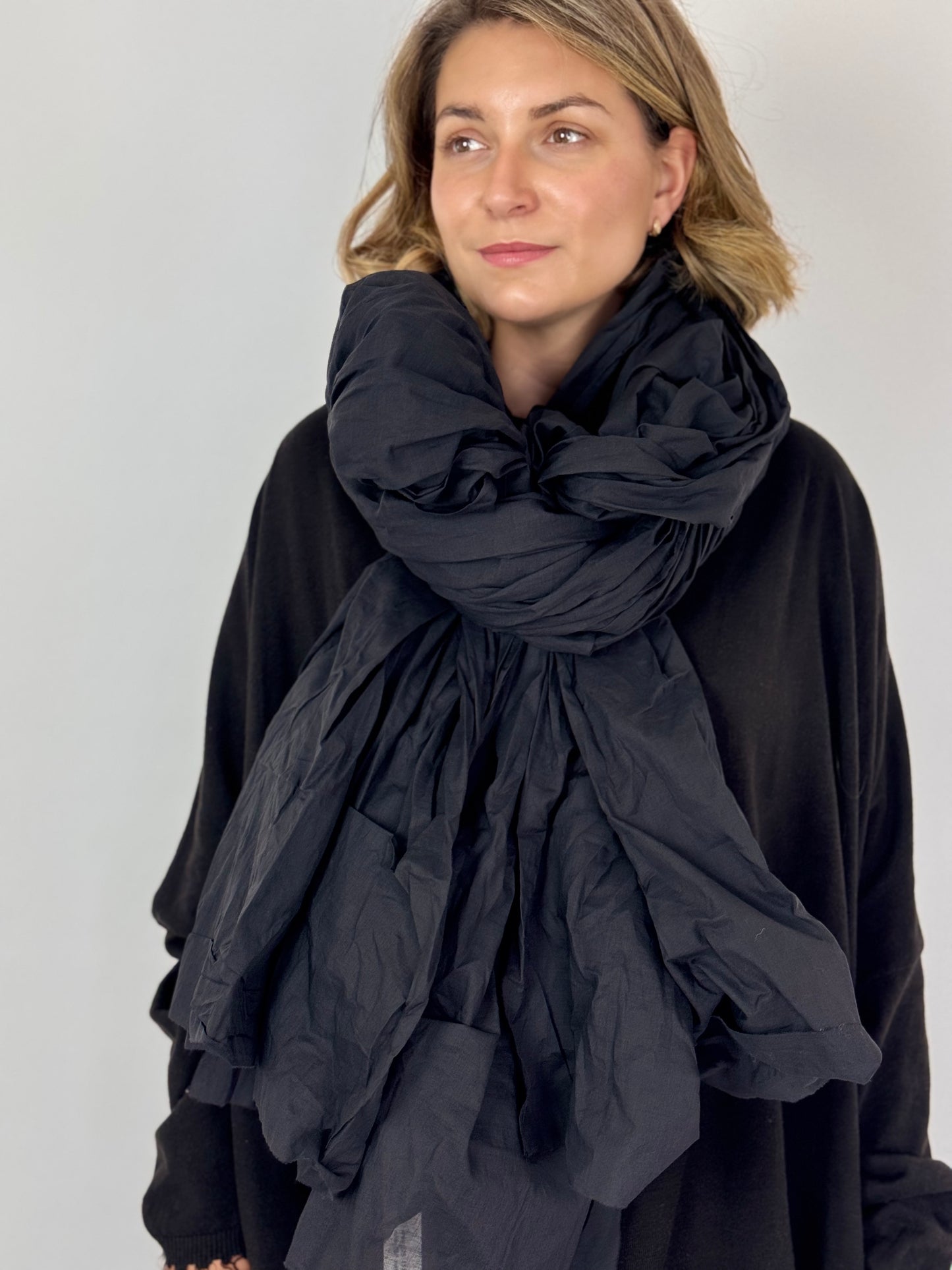 Rundholz Mainline 1407 Scarf Turf Paper