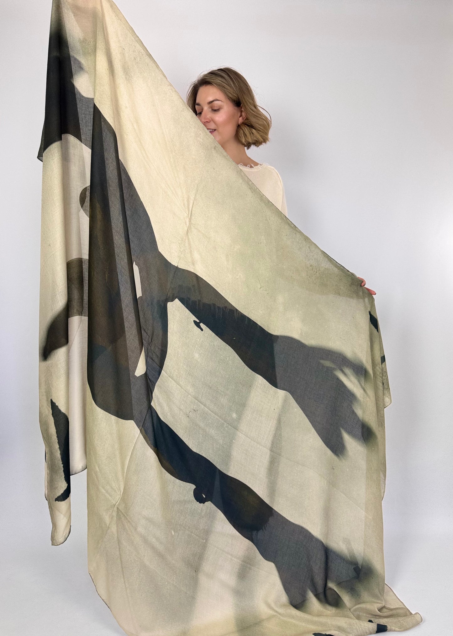 Rundholz Mainline 1401 Scarf Bone Turf Print