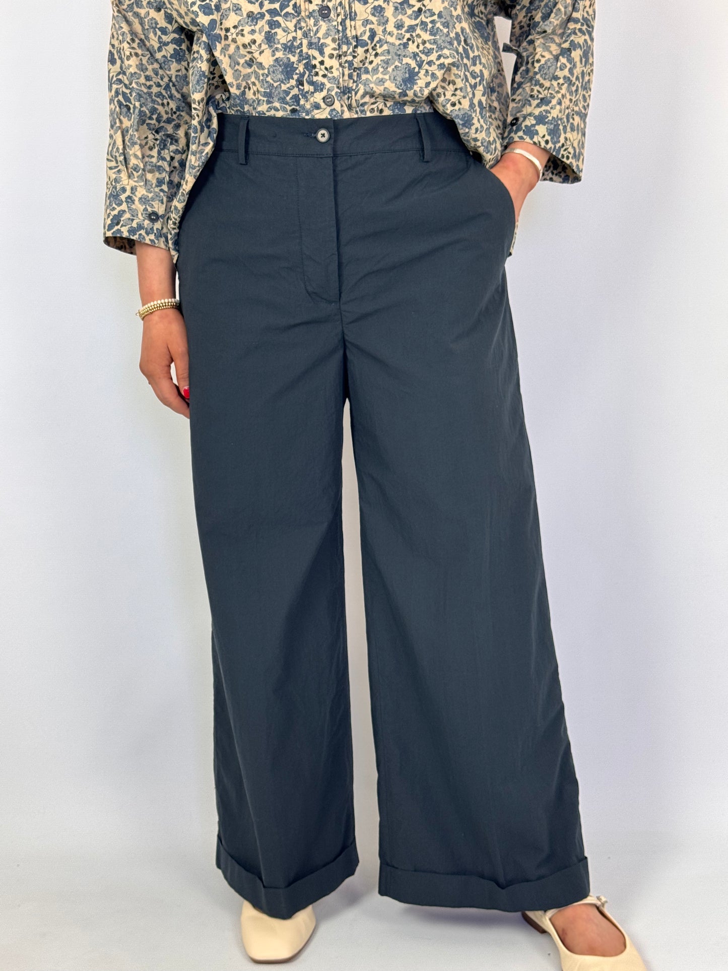 Bergfabel Wendy Trousers Navy