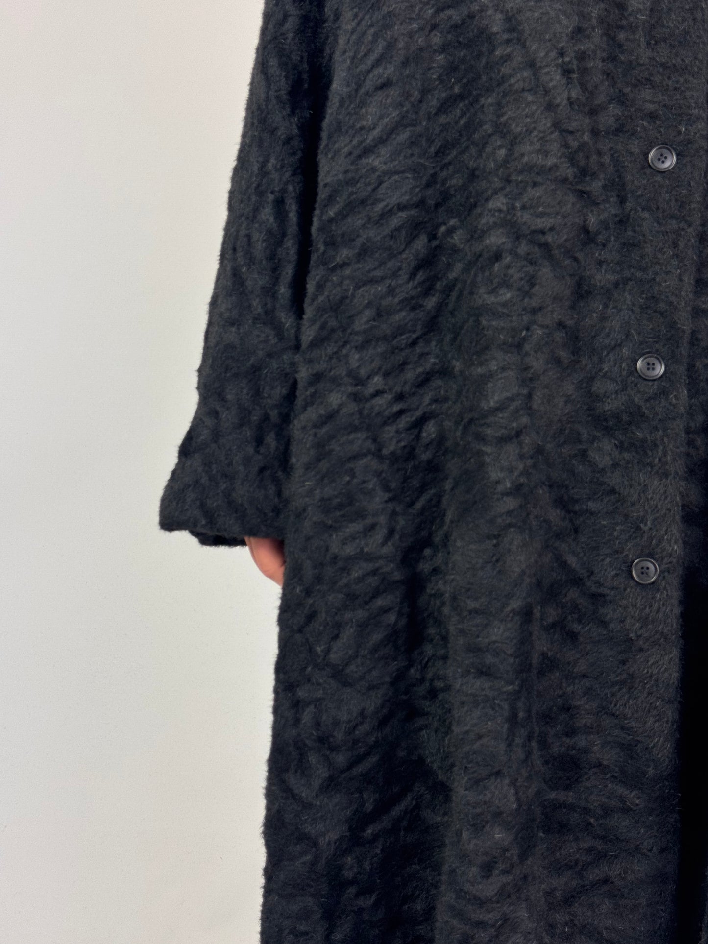 Apuntob 1997 Coat Black
