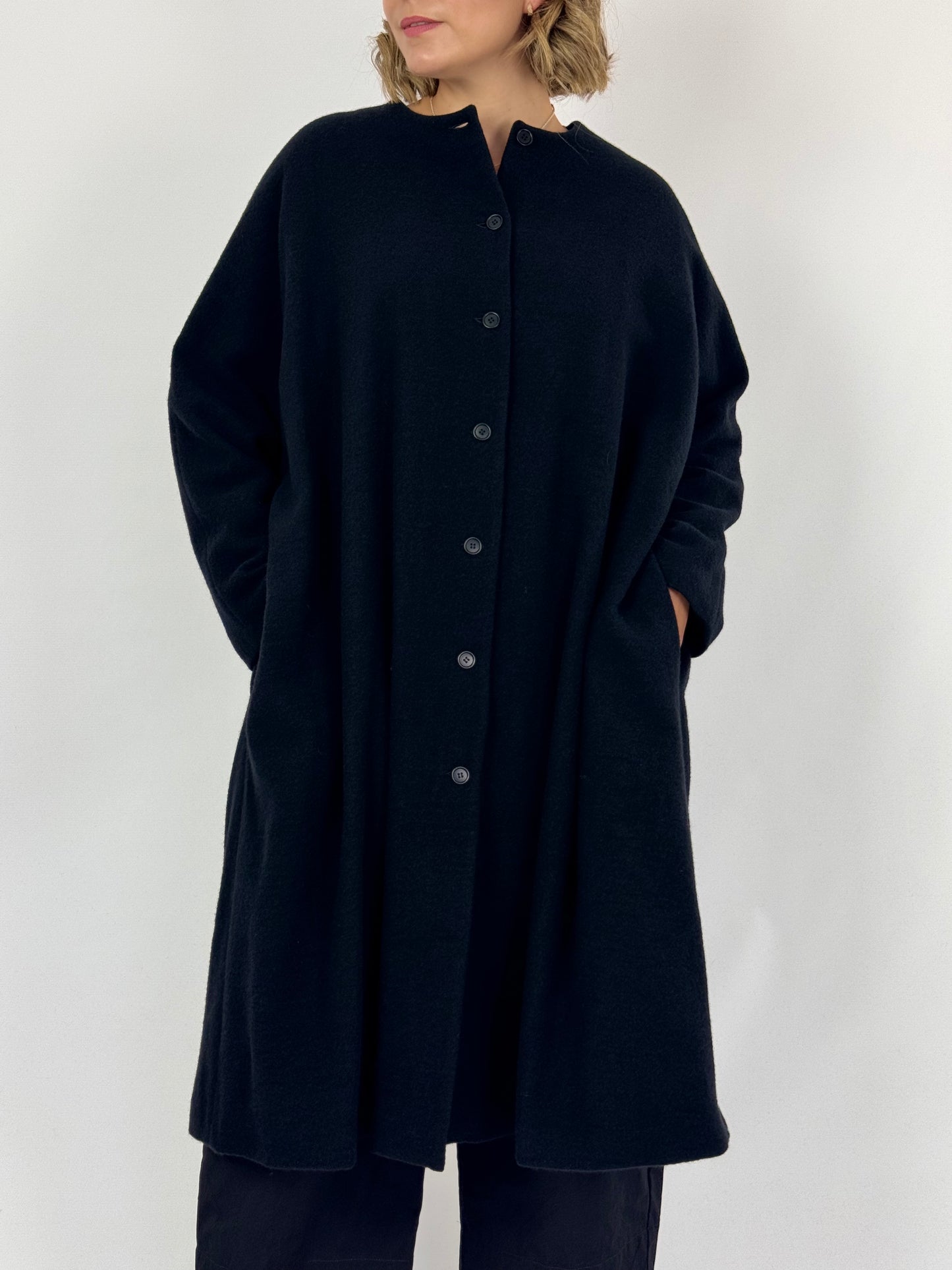 Apuntob 1996 Coat Black