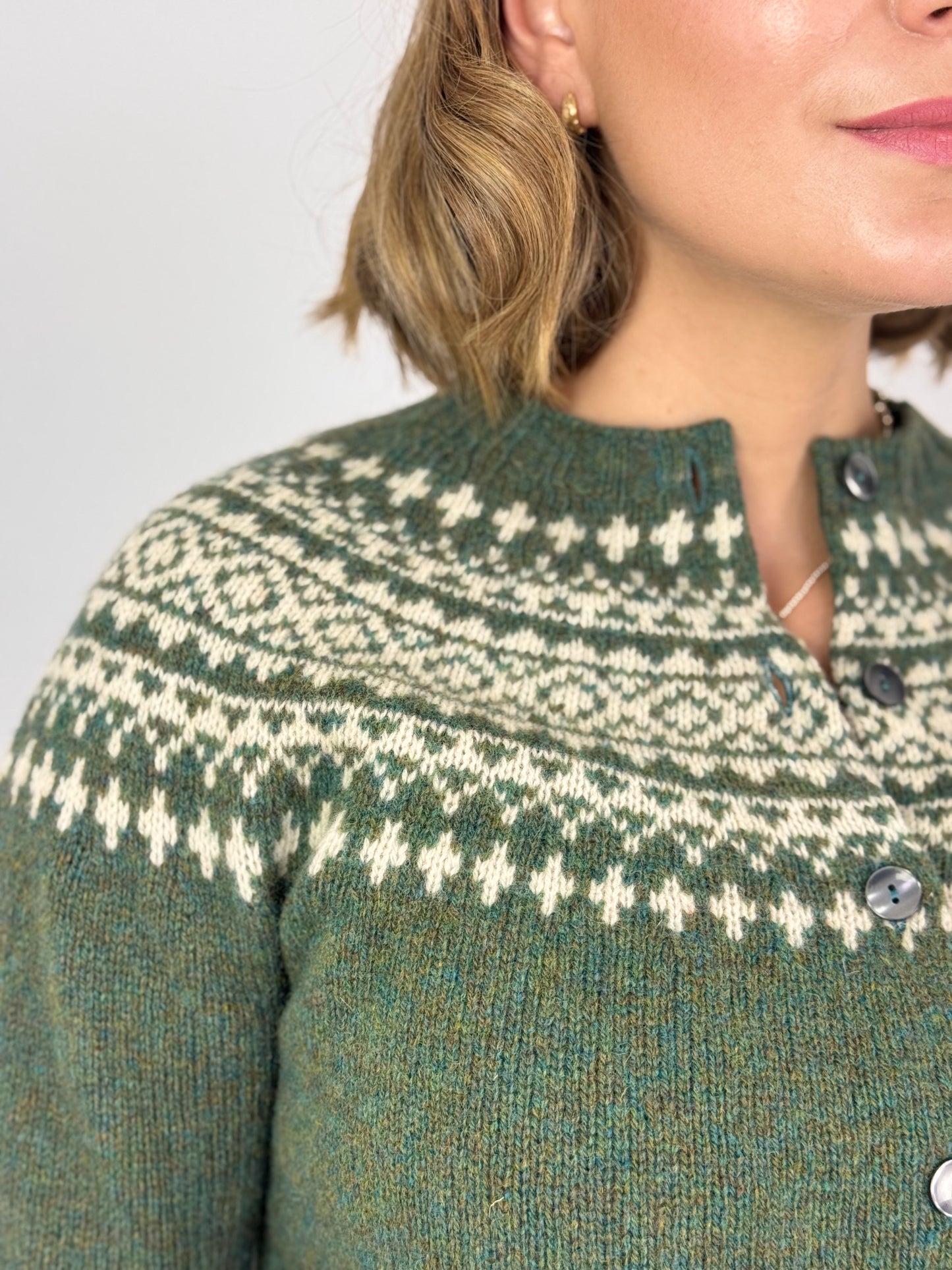 Cordelia James Hannah Cardigan Nettle/Vanilla
