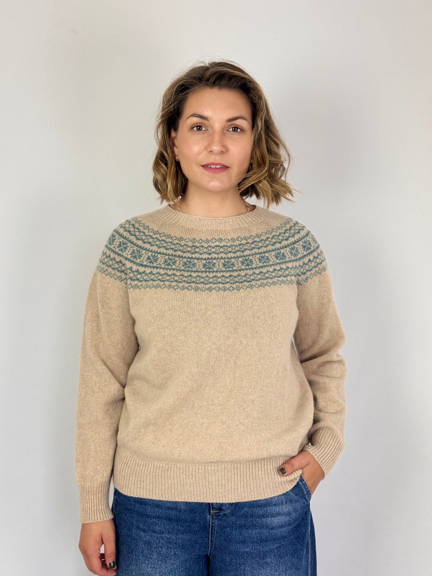 Cordelia James Holly Jumper Oat/Green