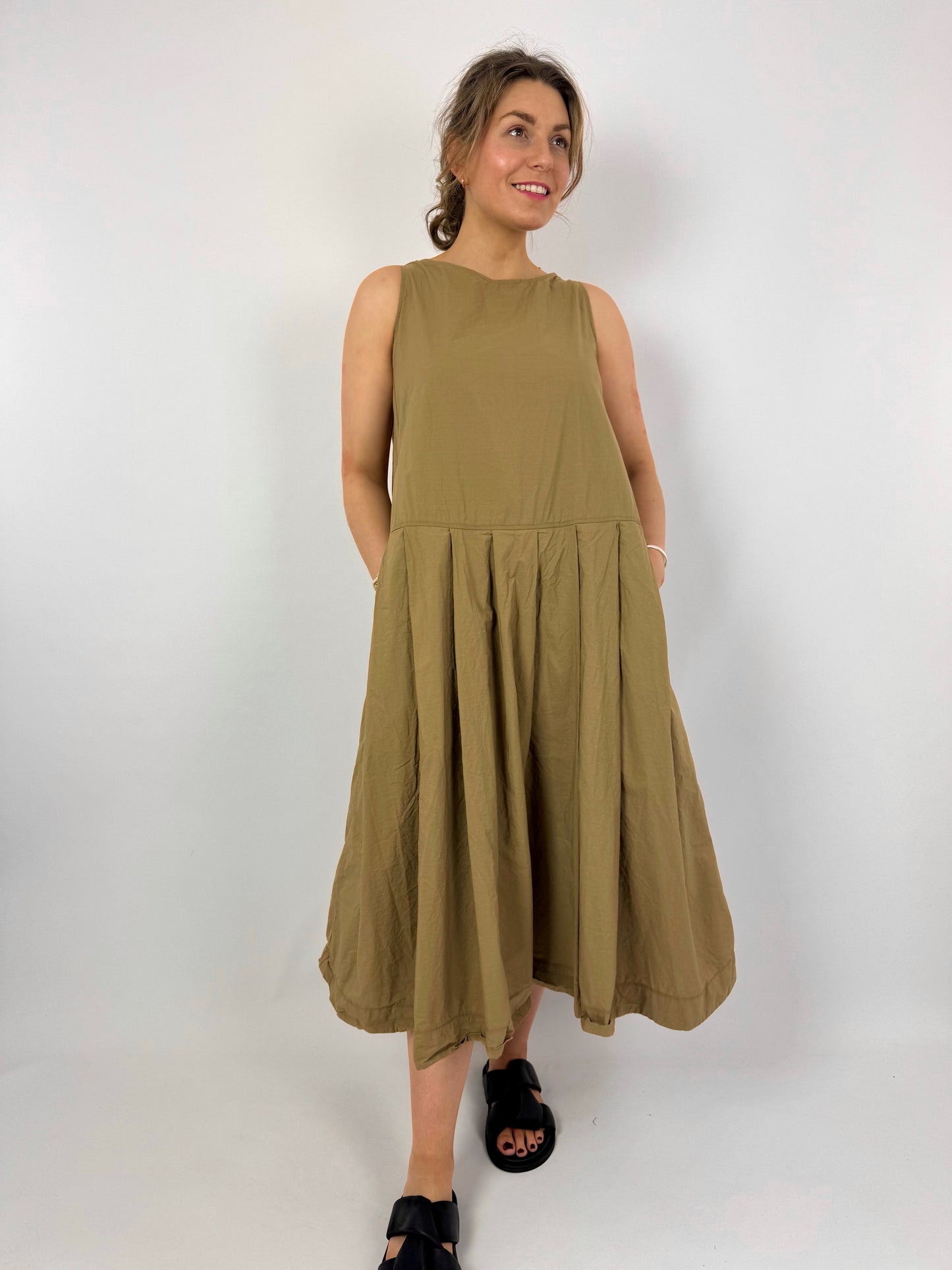 Album Di Famiglia 024 TC Dress Gold