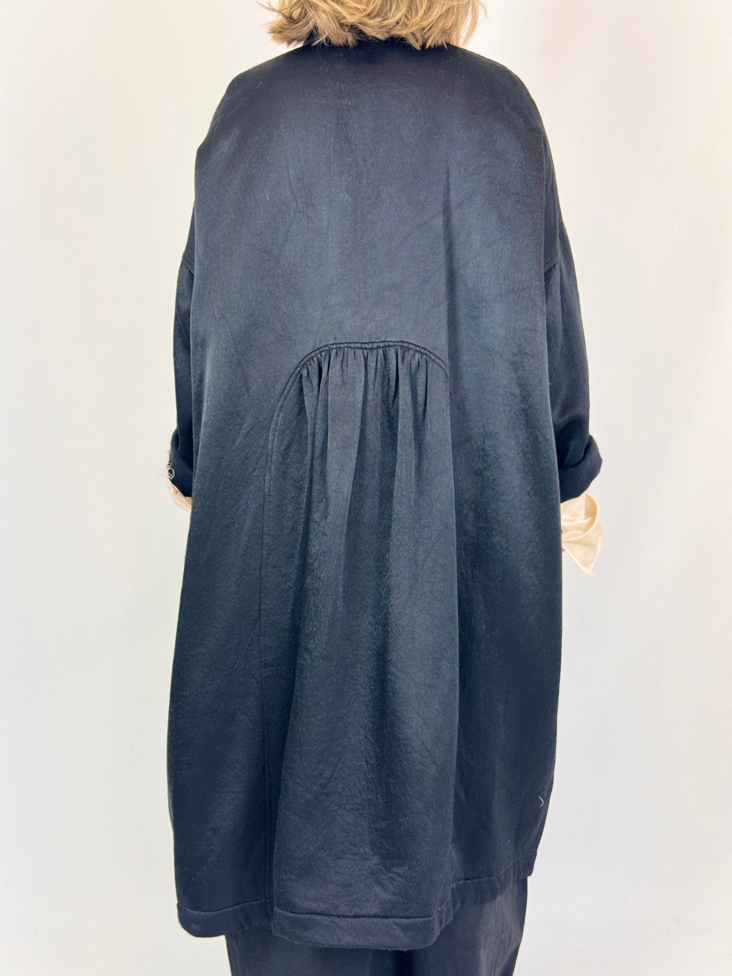 Sula Dog Coat Black