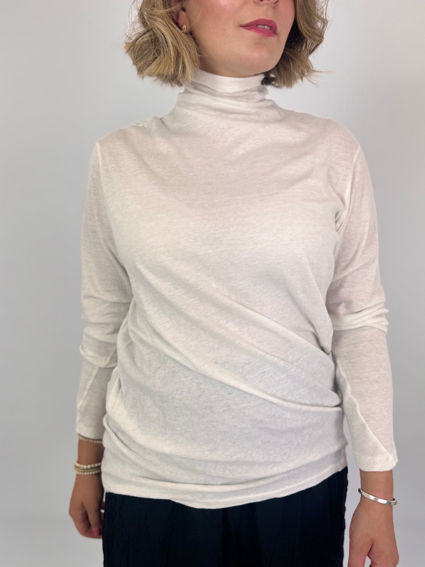 Pas De Calais 1041 Turtleneck Jumper Ivory