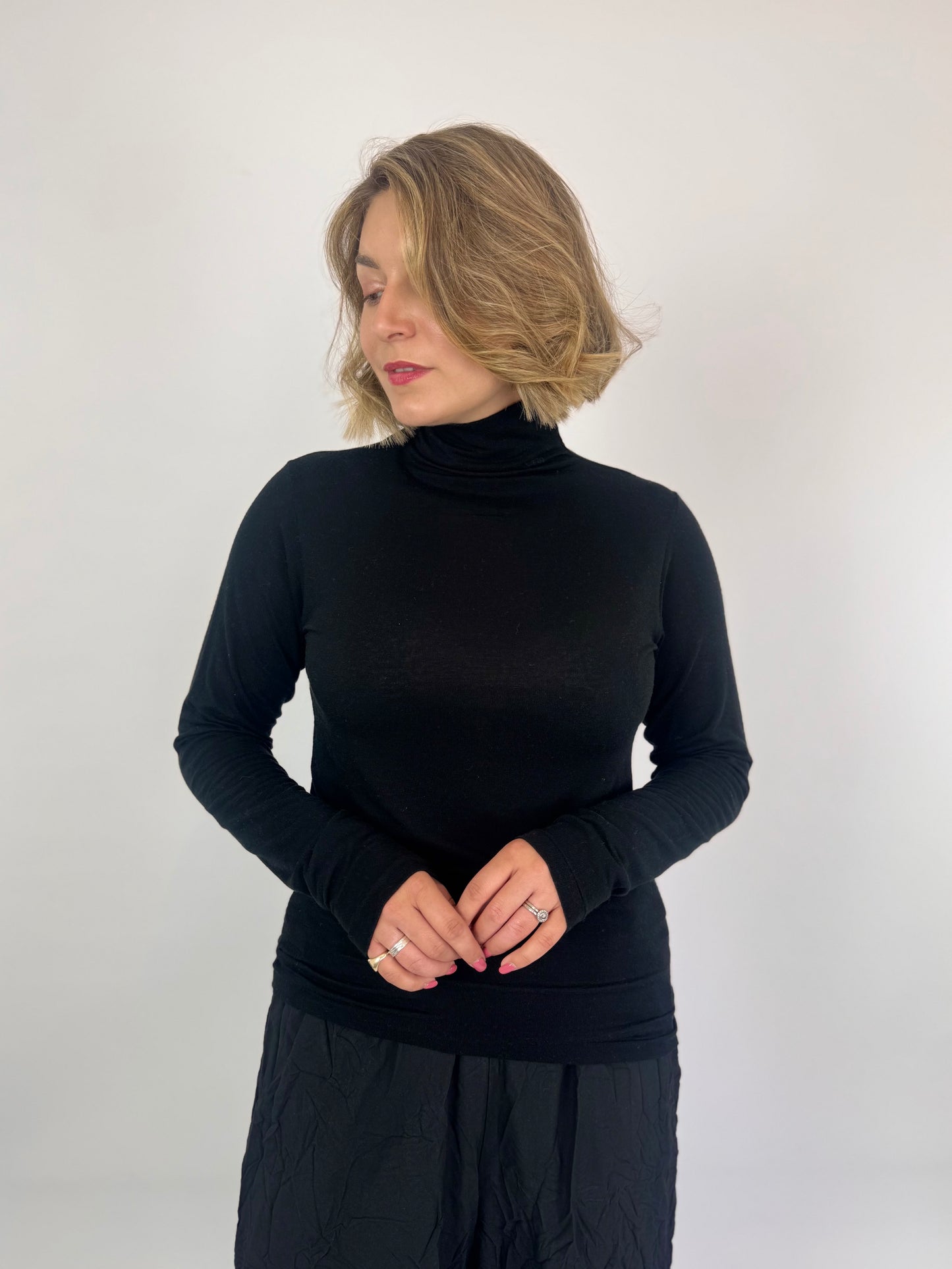 Pas De Calais 1069 Turtleneck Jumper Black