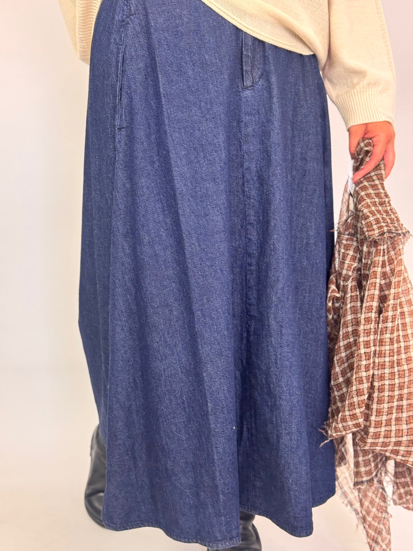 Pas De Calais 7380 Denim Skirt Indigo