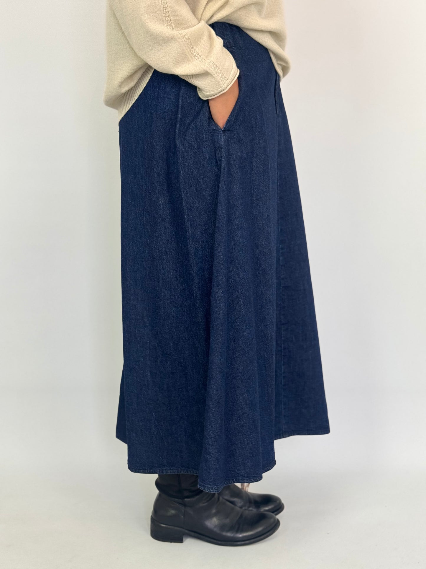 Pas De Calais 7380 Denim Skirt Indigo