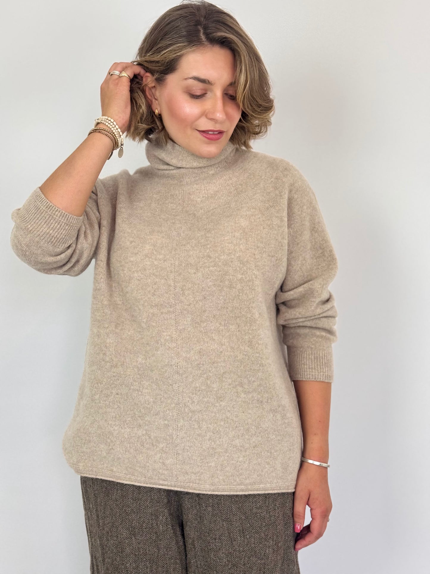 Pas De Calais 2600 Turtleneck Jumper Beige