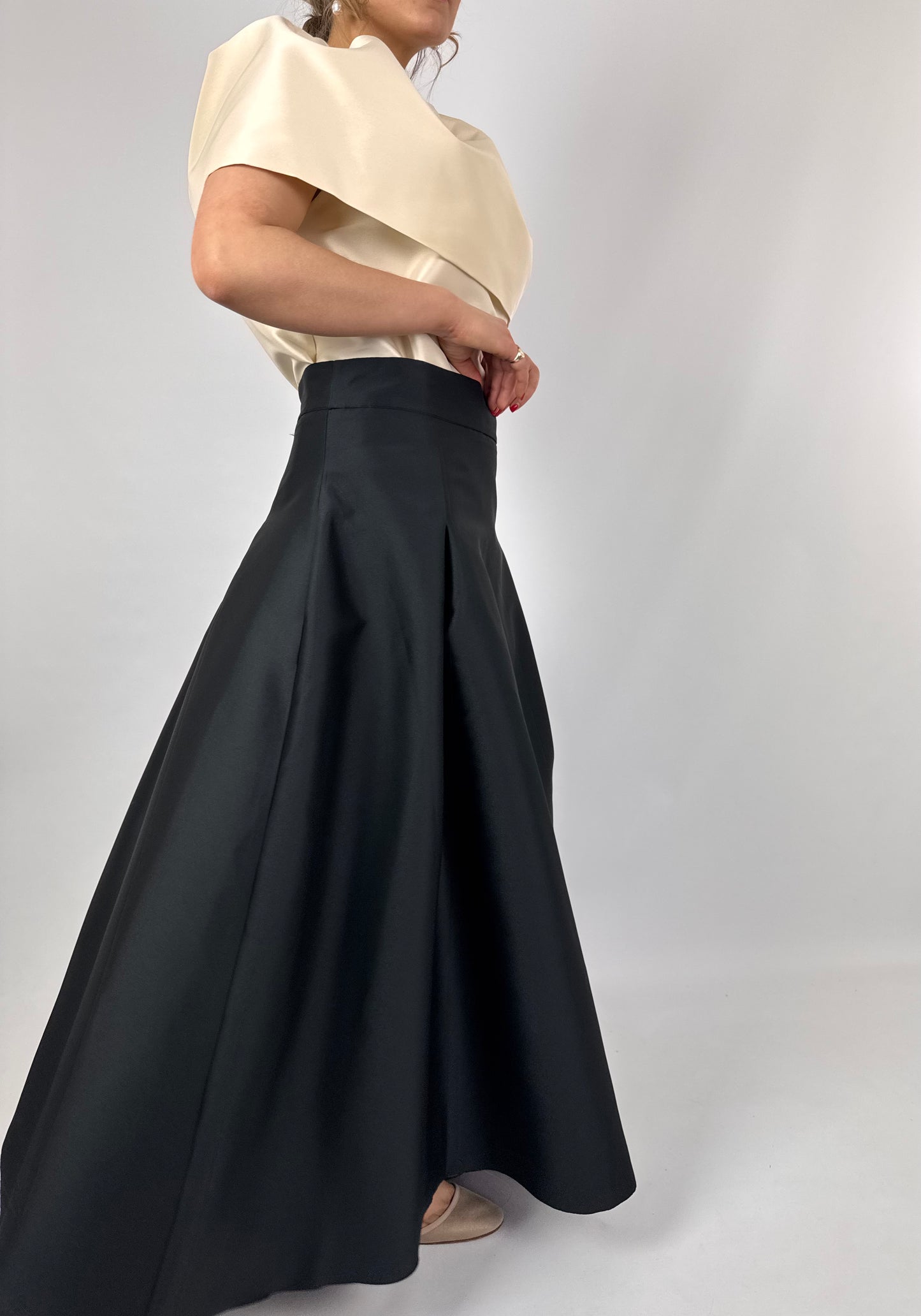 Roisin Linnane Halston Skirt Black