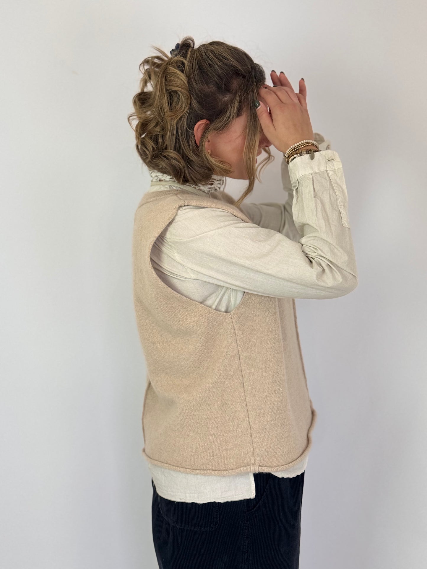 11Everything 02 Sleeveless Jumper Oat