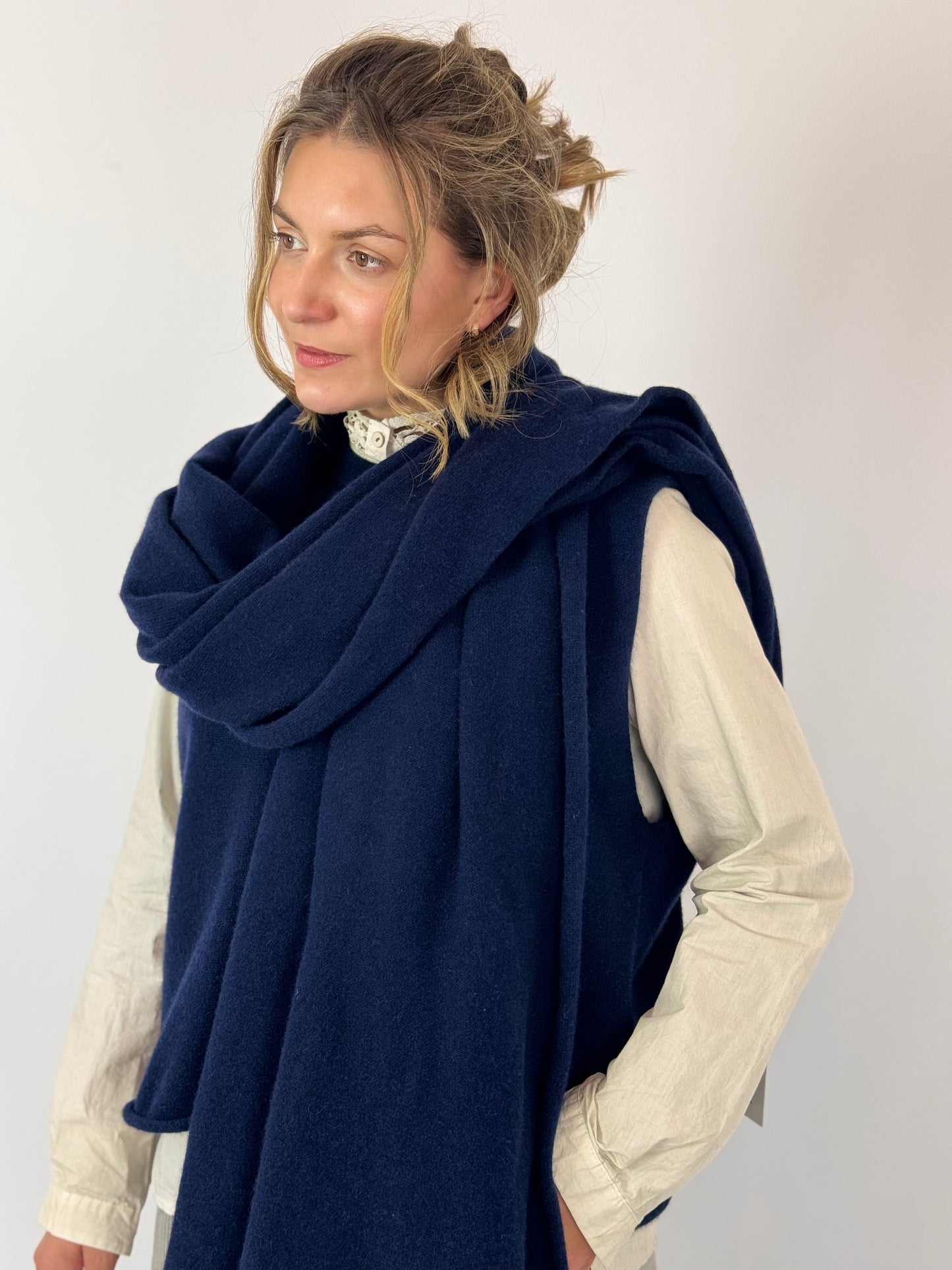 Woven 11 02 Sleeveless Jumper Navy