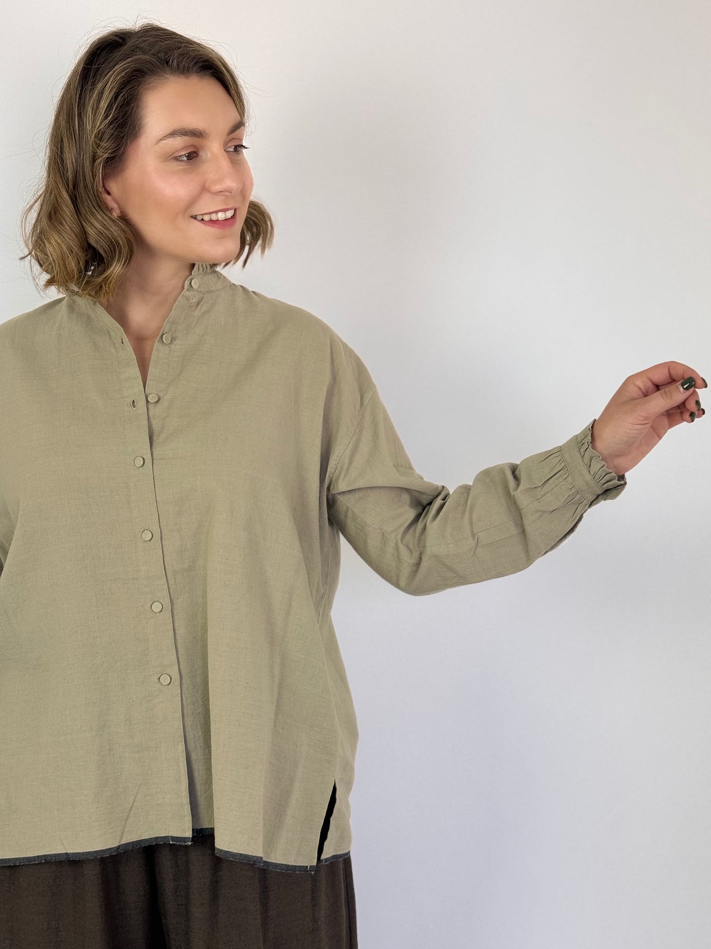 Maison de Soil 721 Pin-tuck Shirt Beige