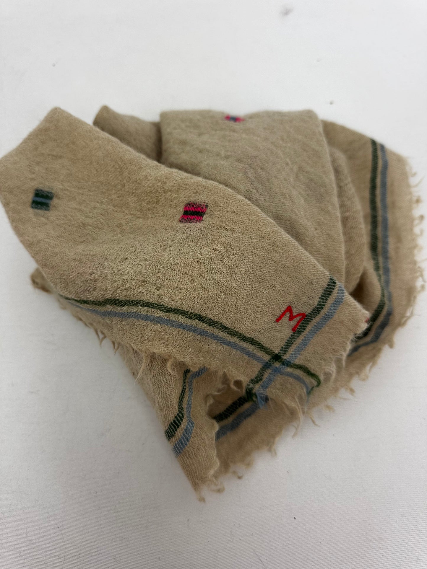 Moismont 815 Scarf British Green