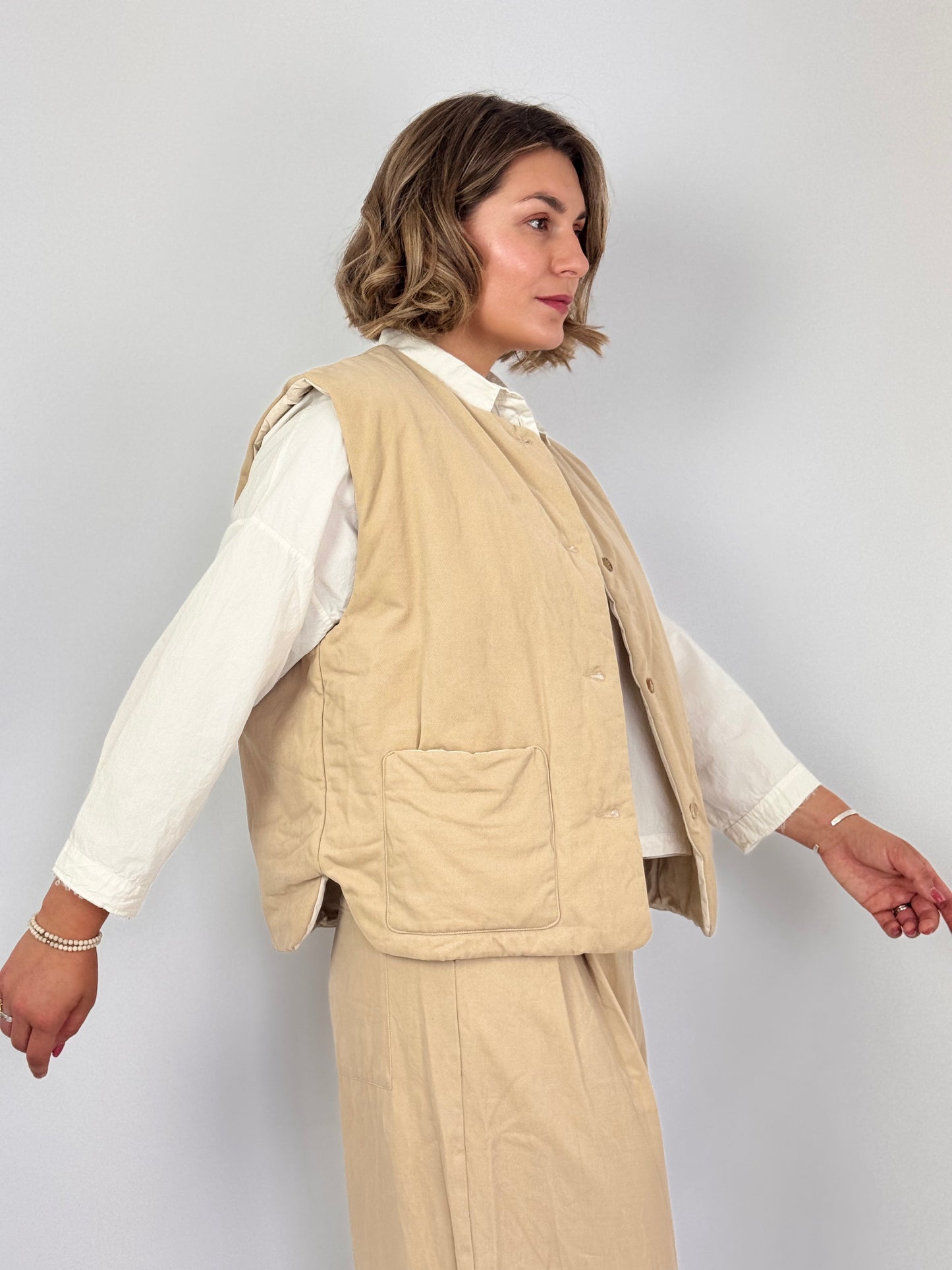 Elsa Esturgie Ocre Gilet Sand
