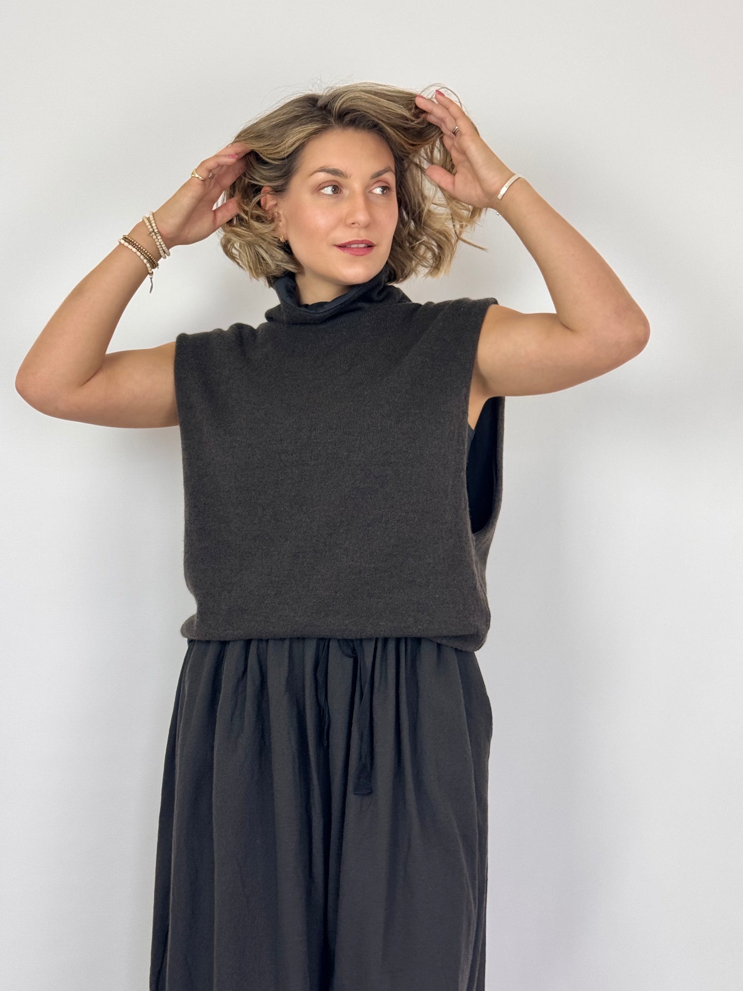 Elsa Esturgie Octobre Jumper Brown
