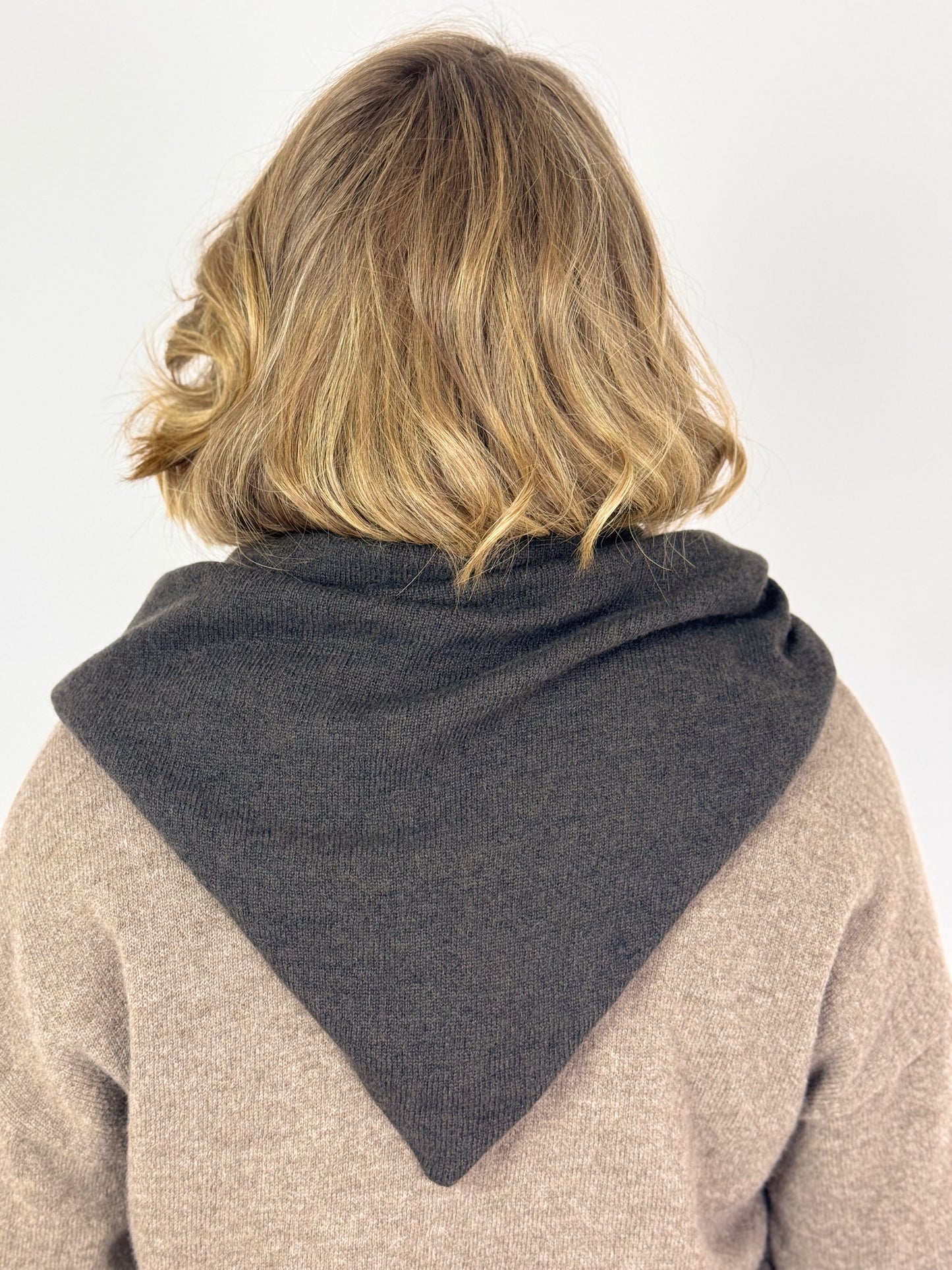 Elsa Esturgie Obole Scarf Brown