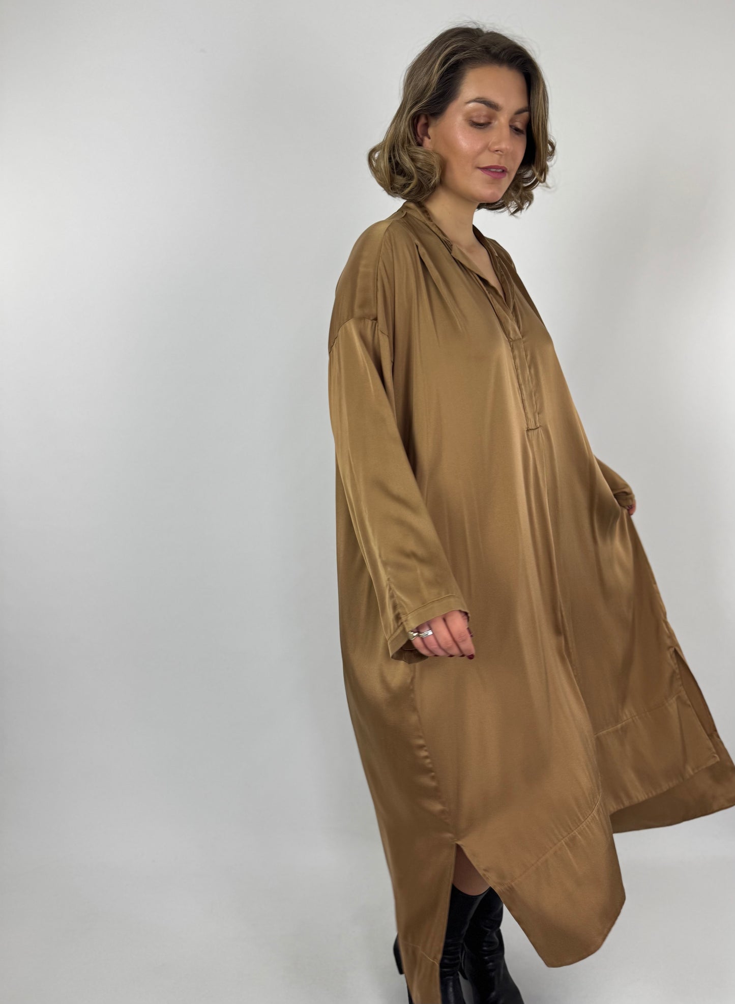 Tandem 5104 Dress Camel