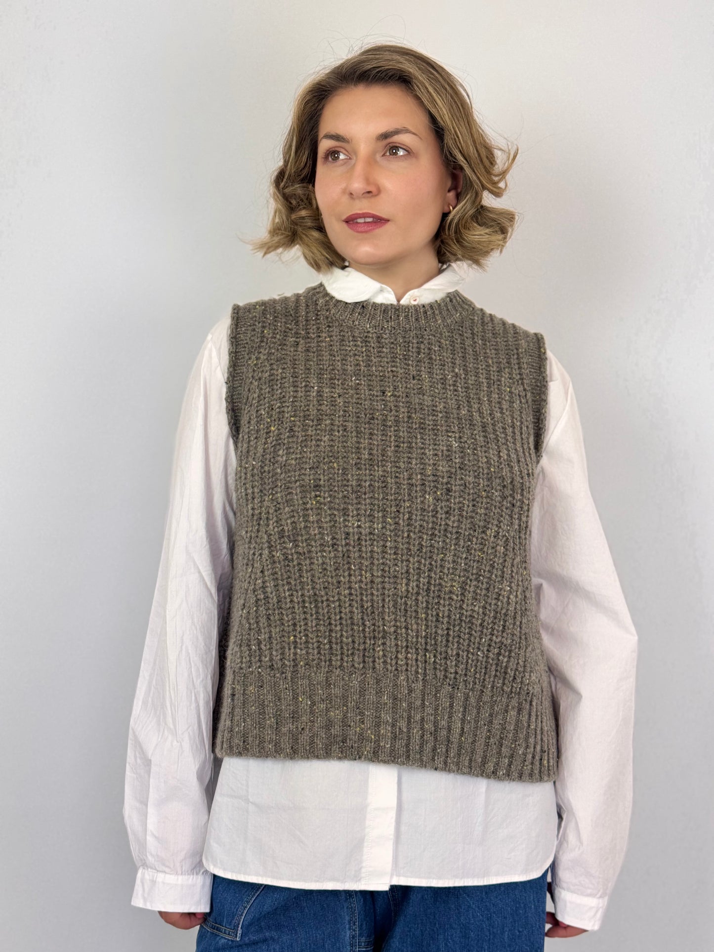 Vic & Bert Martha Sleeveless Jumper Taupe