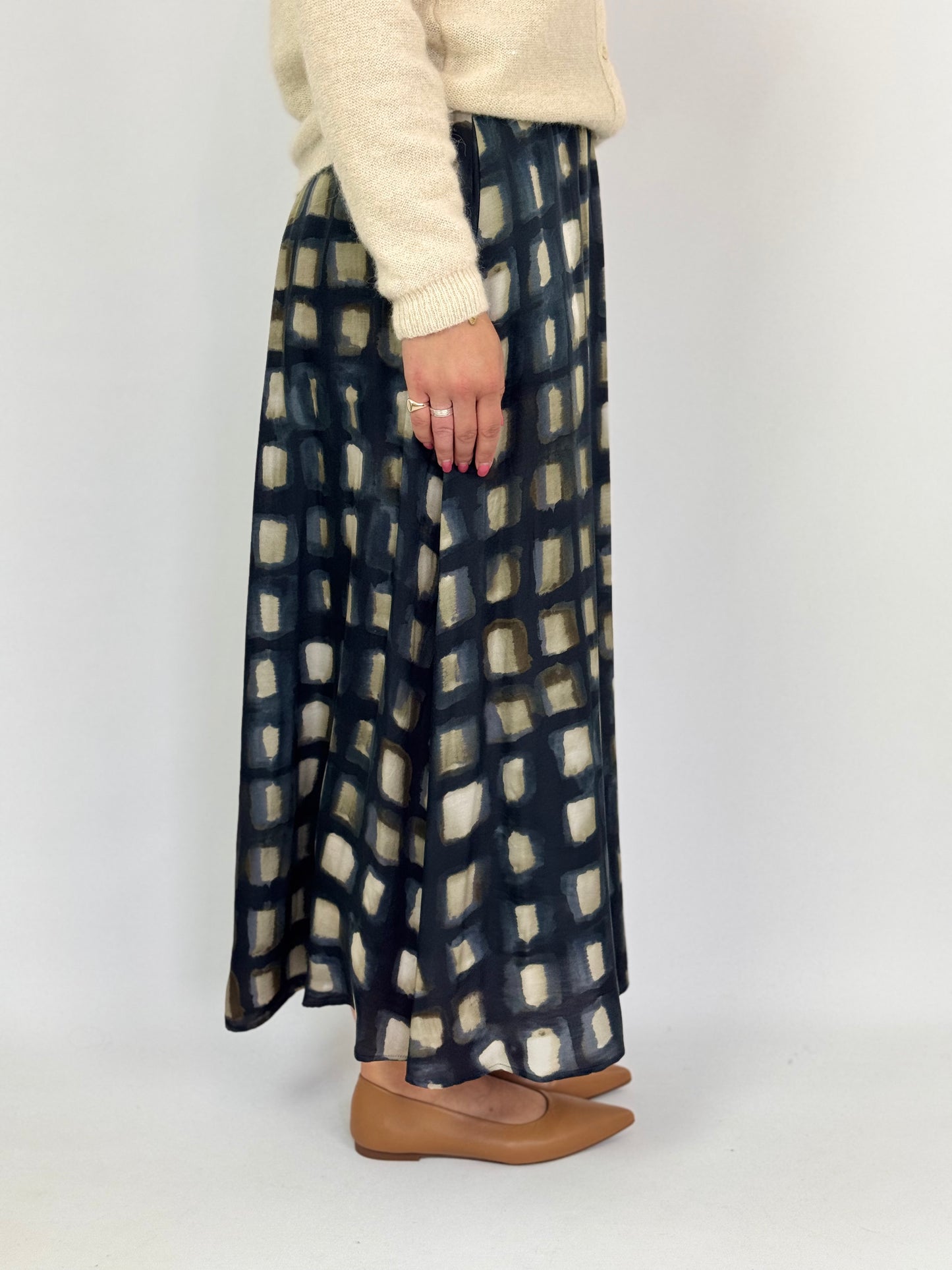 Diega Jabo Skirt Grey/Ecru