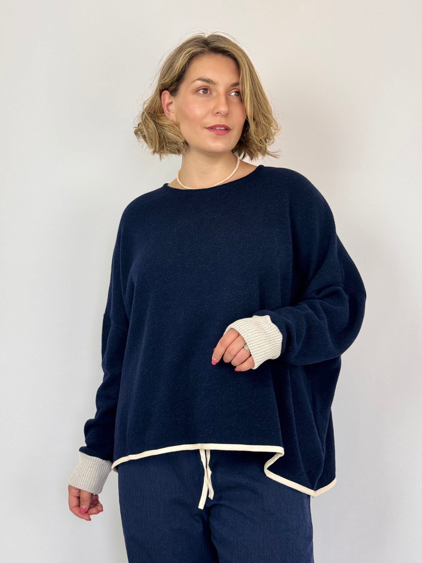 Barbara Lang NIE V Jumper Navy