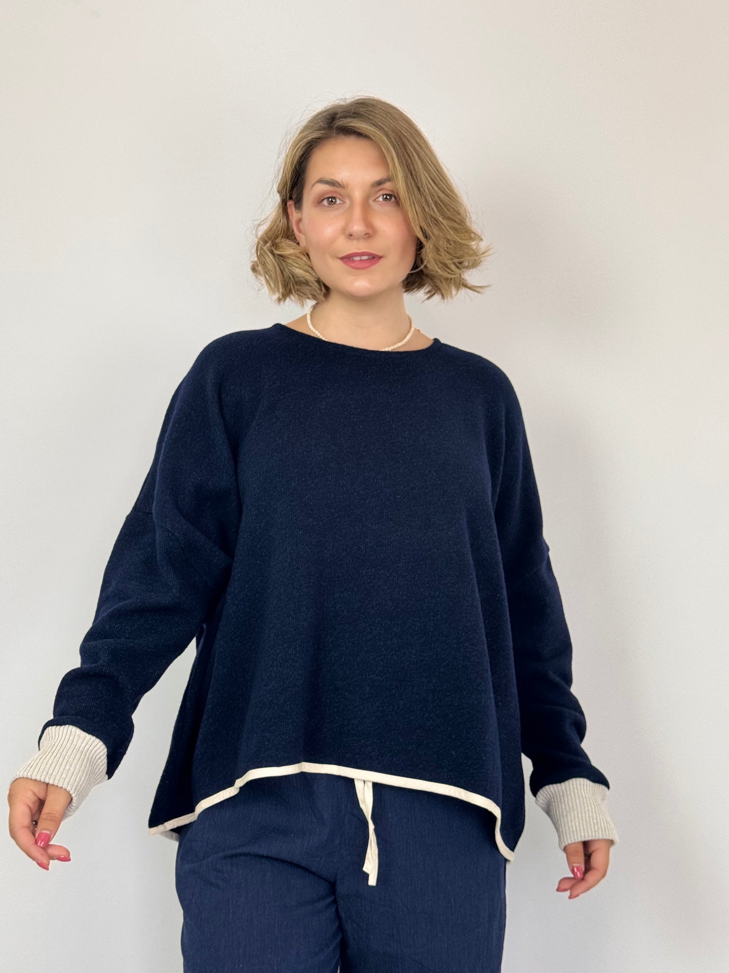 Barbara Lang NIE V Jumper Navy