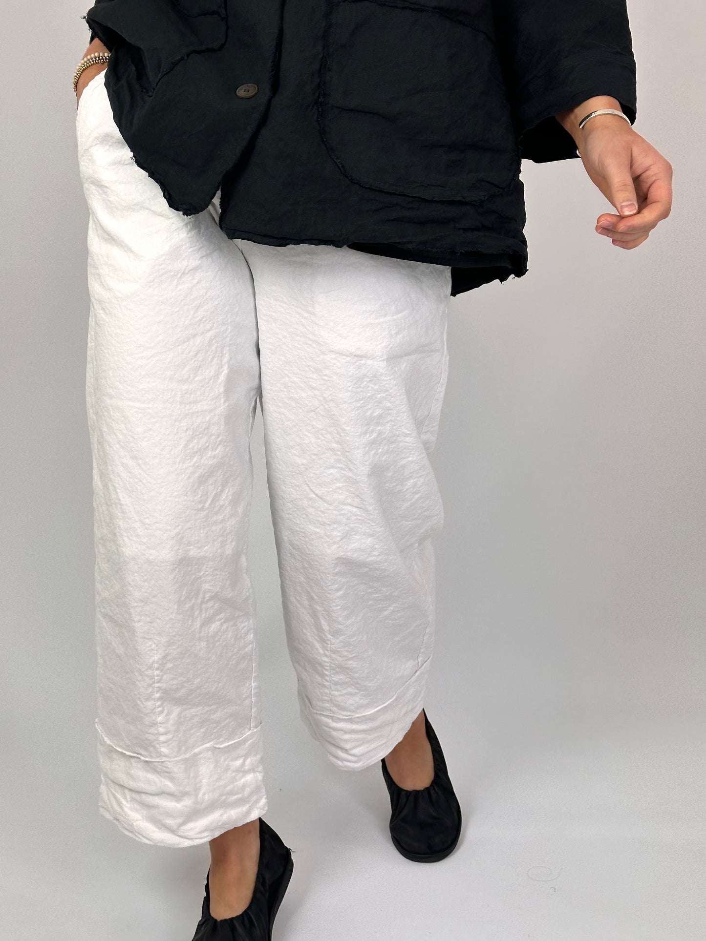 AQM 106 Trousers White
