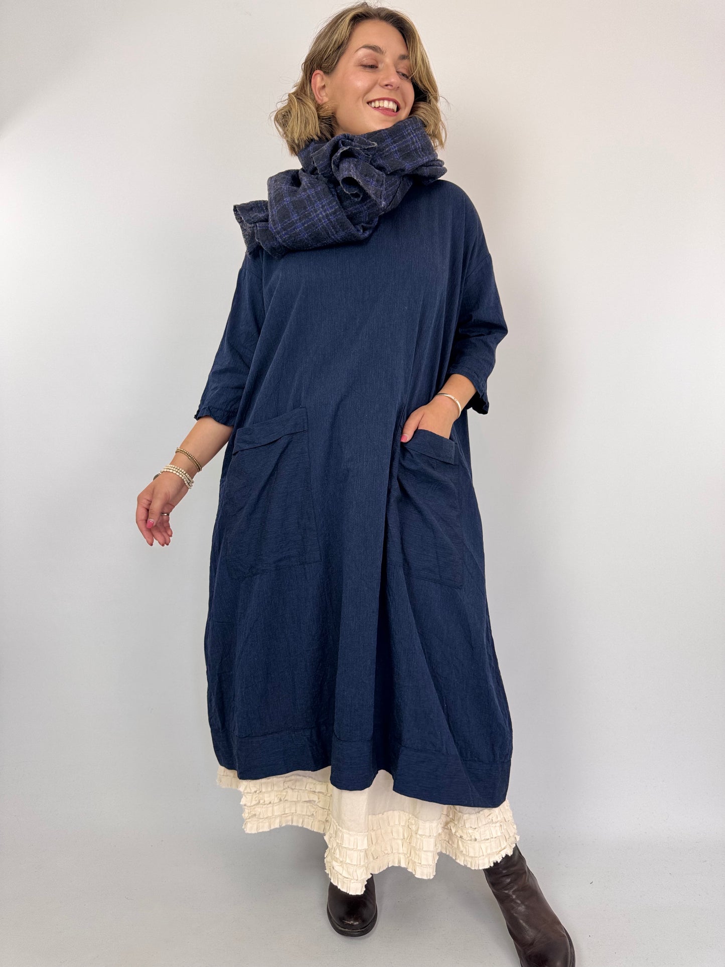 Barbara Lang ECHA Scarf Navy Tartan