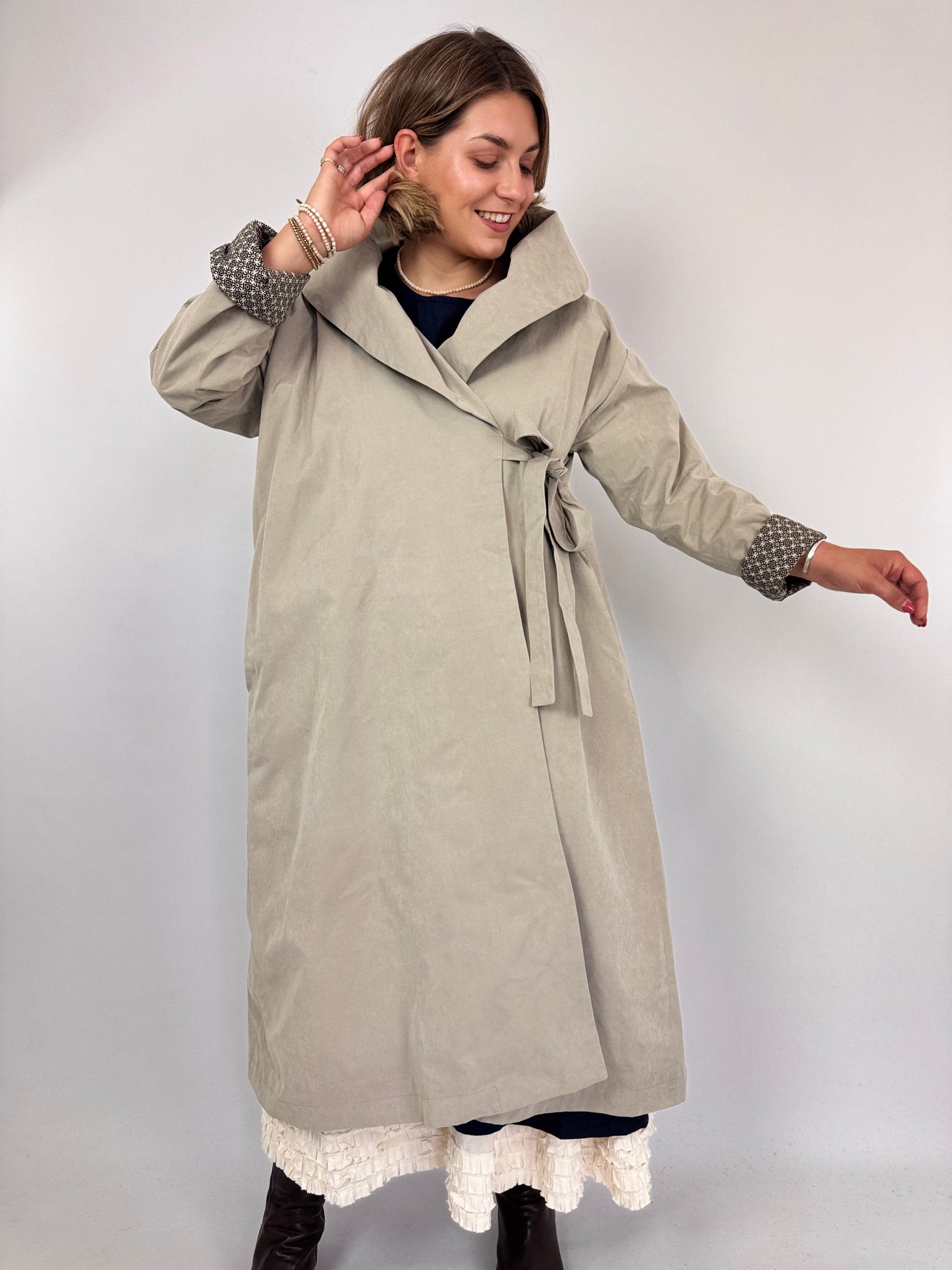 Barbara Lang OLMO XXXII Coat Beige