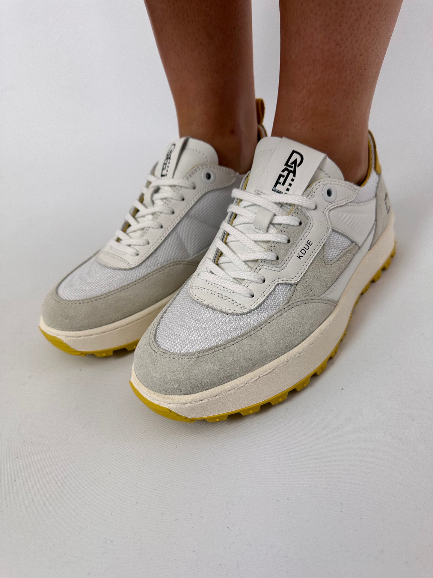 DATE Kdue Trainers White/Yellow
