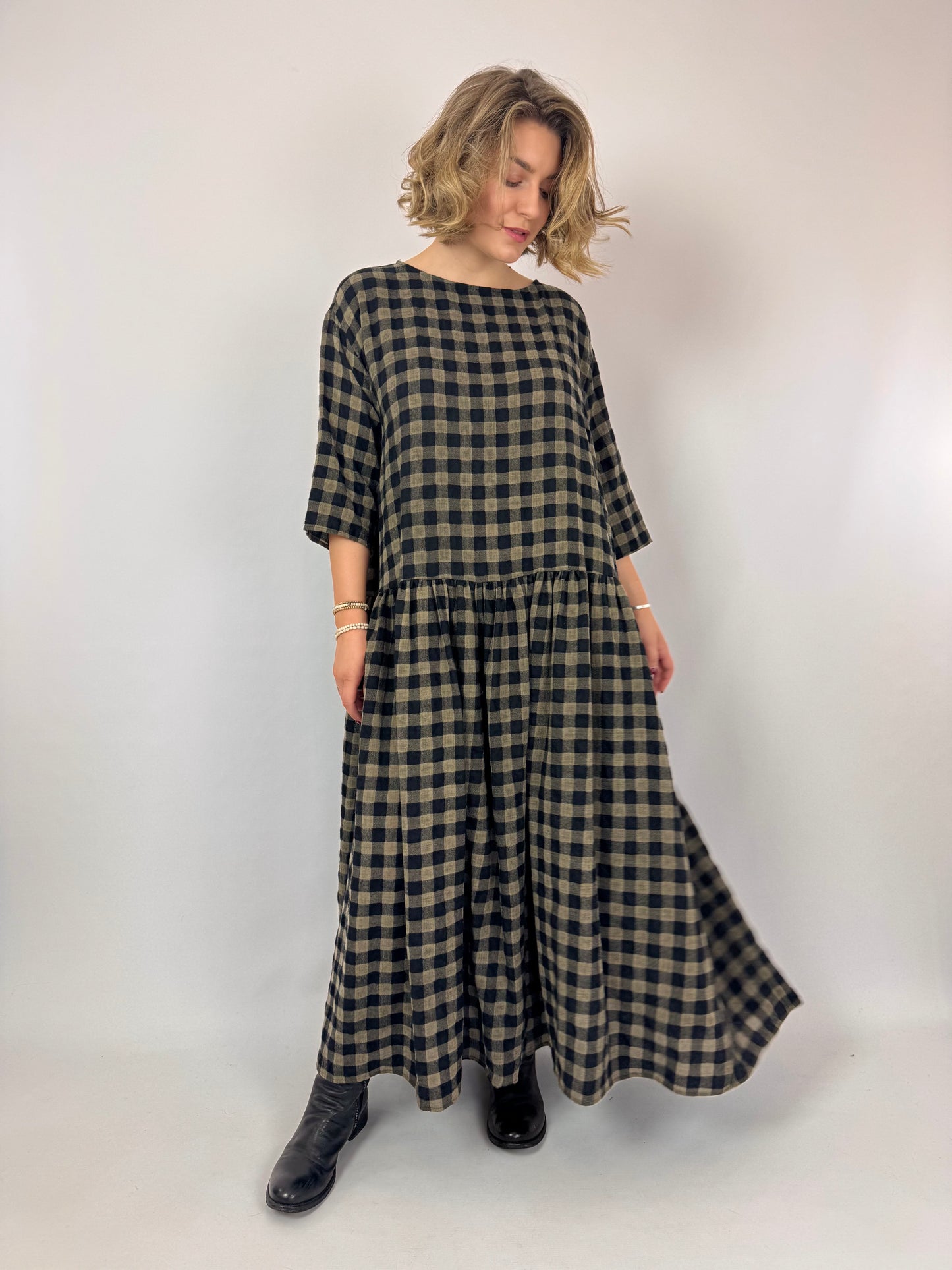 Apuntob 1766 Dress Black