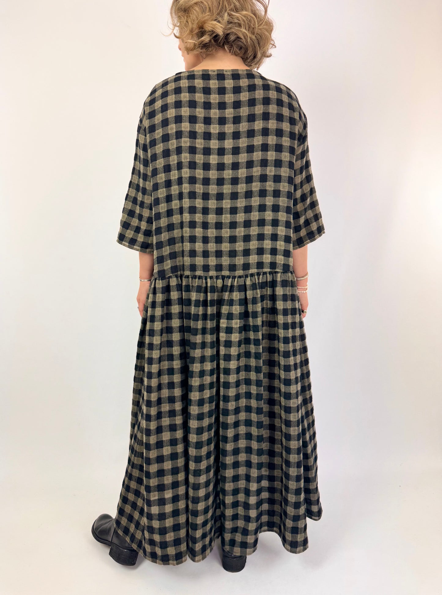Apuntob 1766 Dress Black