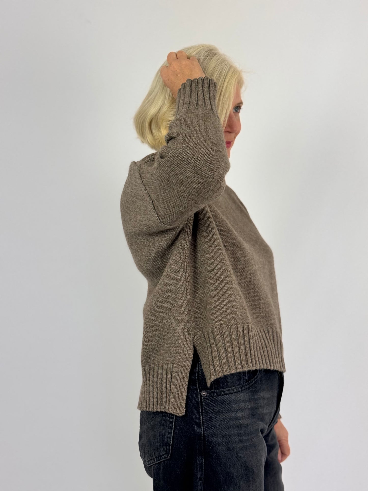 Cordelia James Sawyer Yak Jumper Mocha