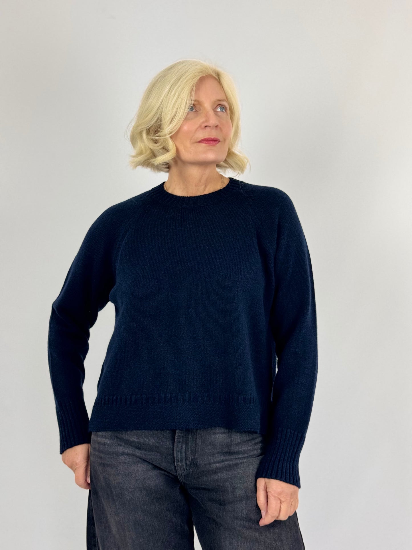 Cordelia James Devon Jumper Navy Marl