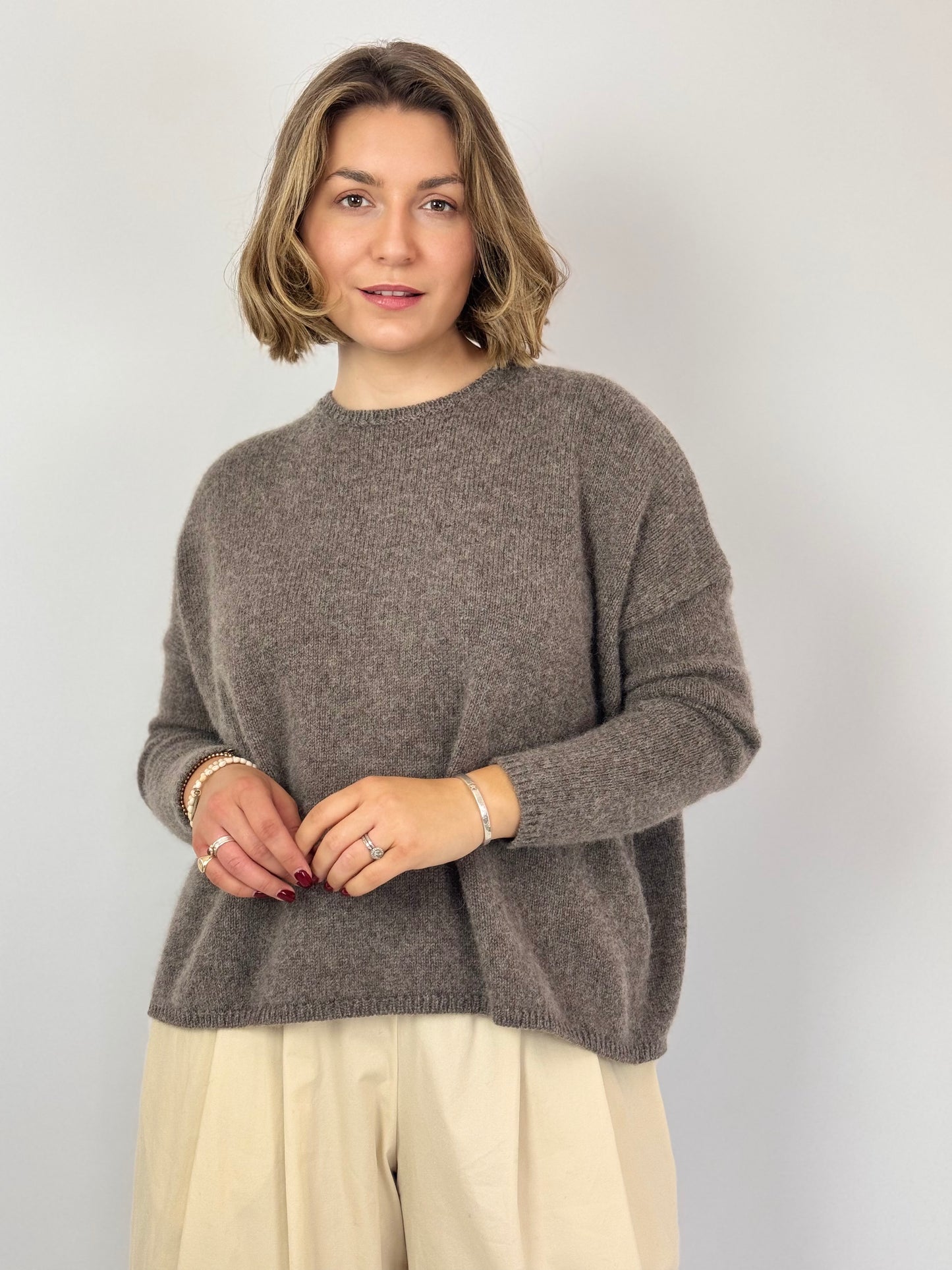 Apuntob 1890 Jumper Walnut