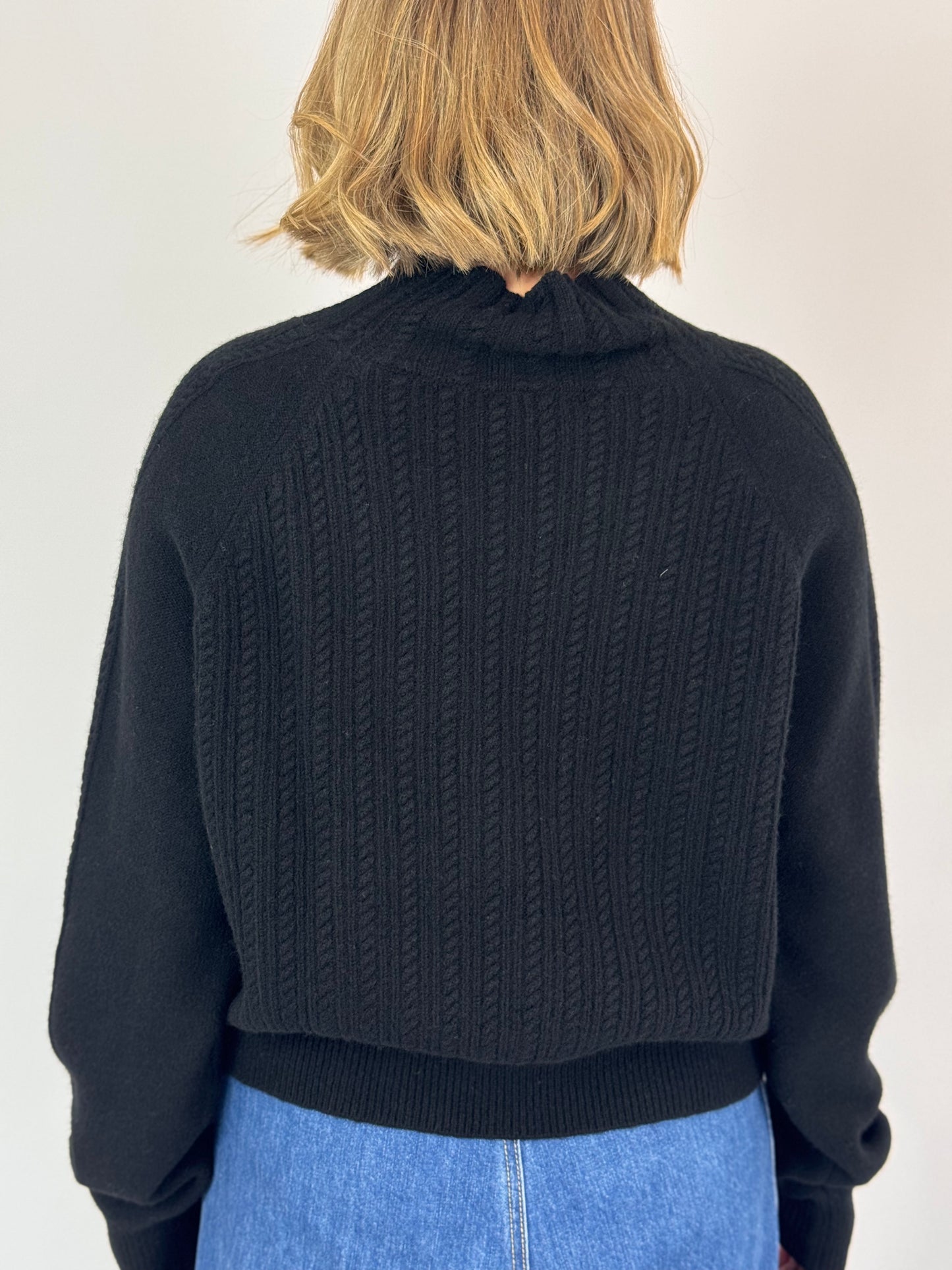 Cash-Ca W44 Jumper Black