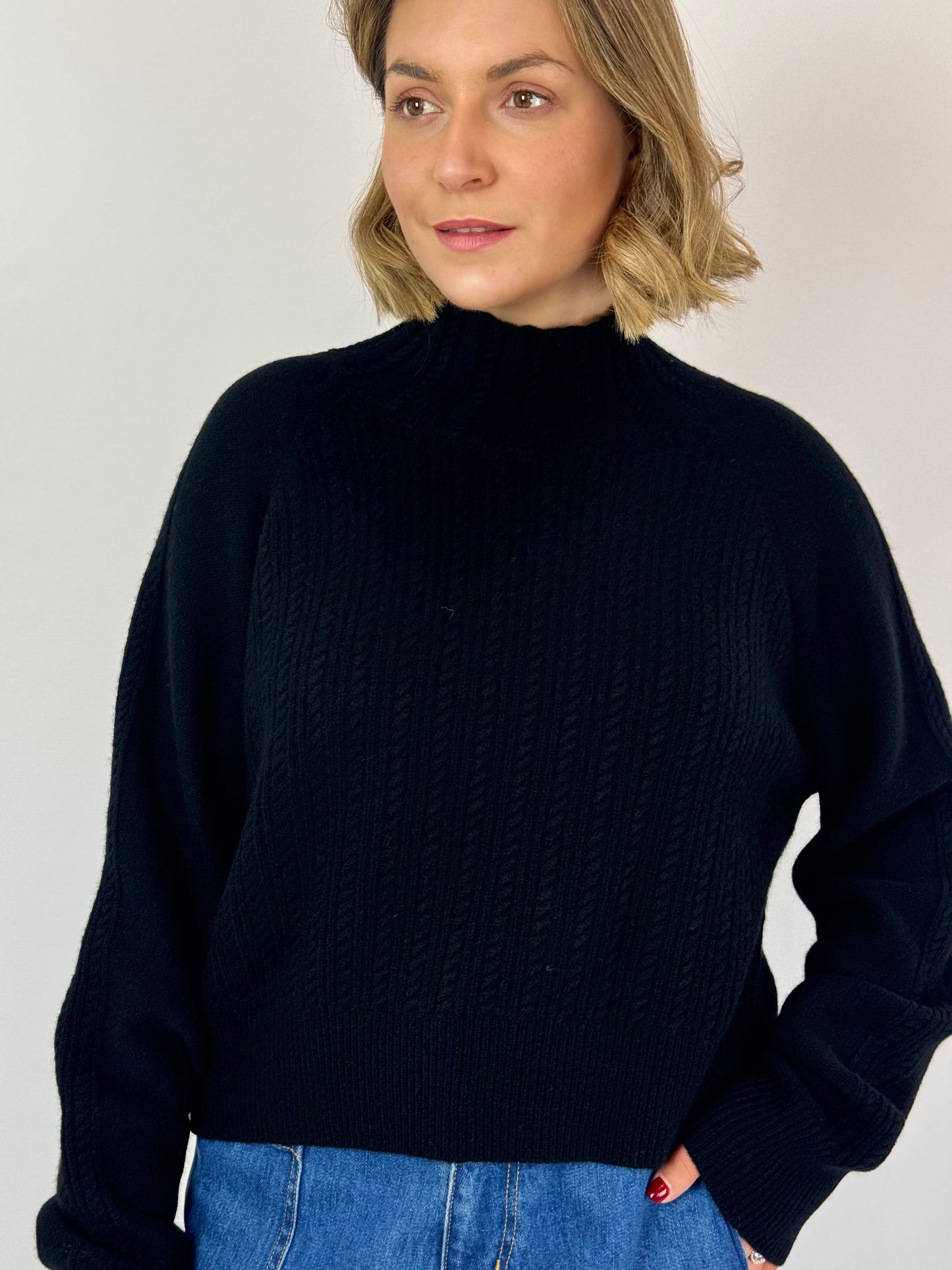 Cash-Ca W44 Jumper Black