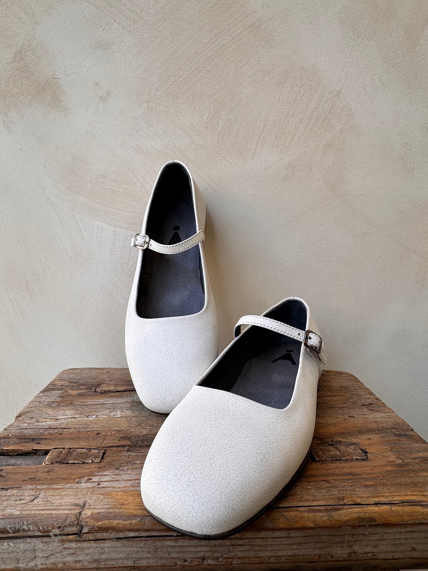 Sort Aarhus 7772 Shoes Bianco