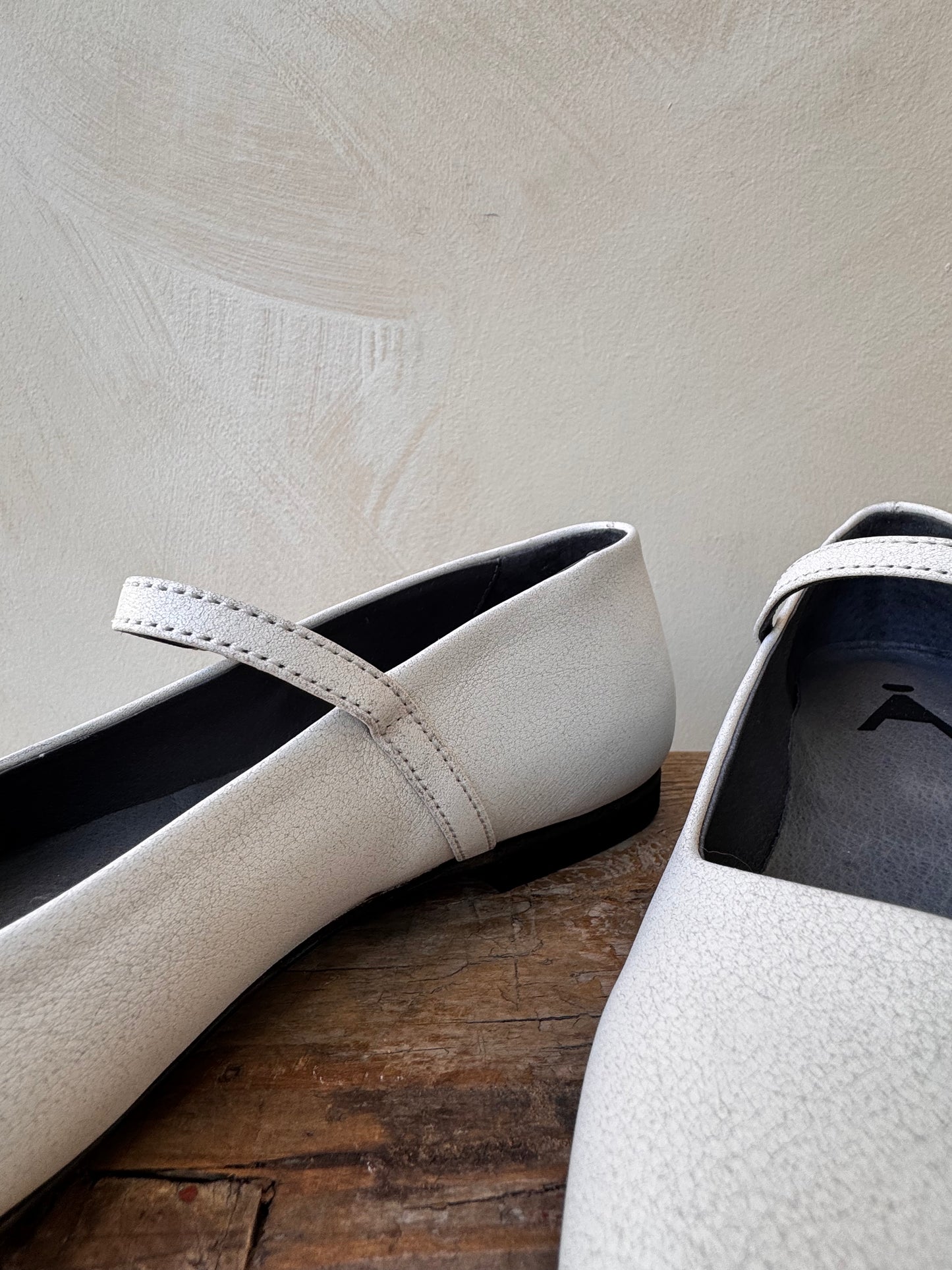 Sort Aarhus 7772 Shoes Bianco