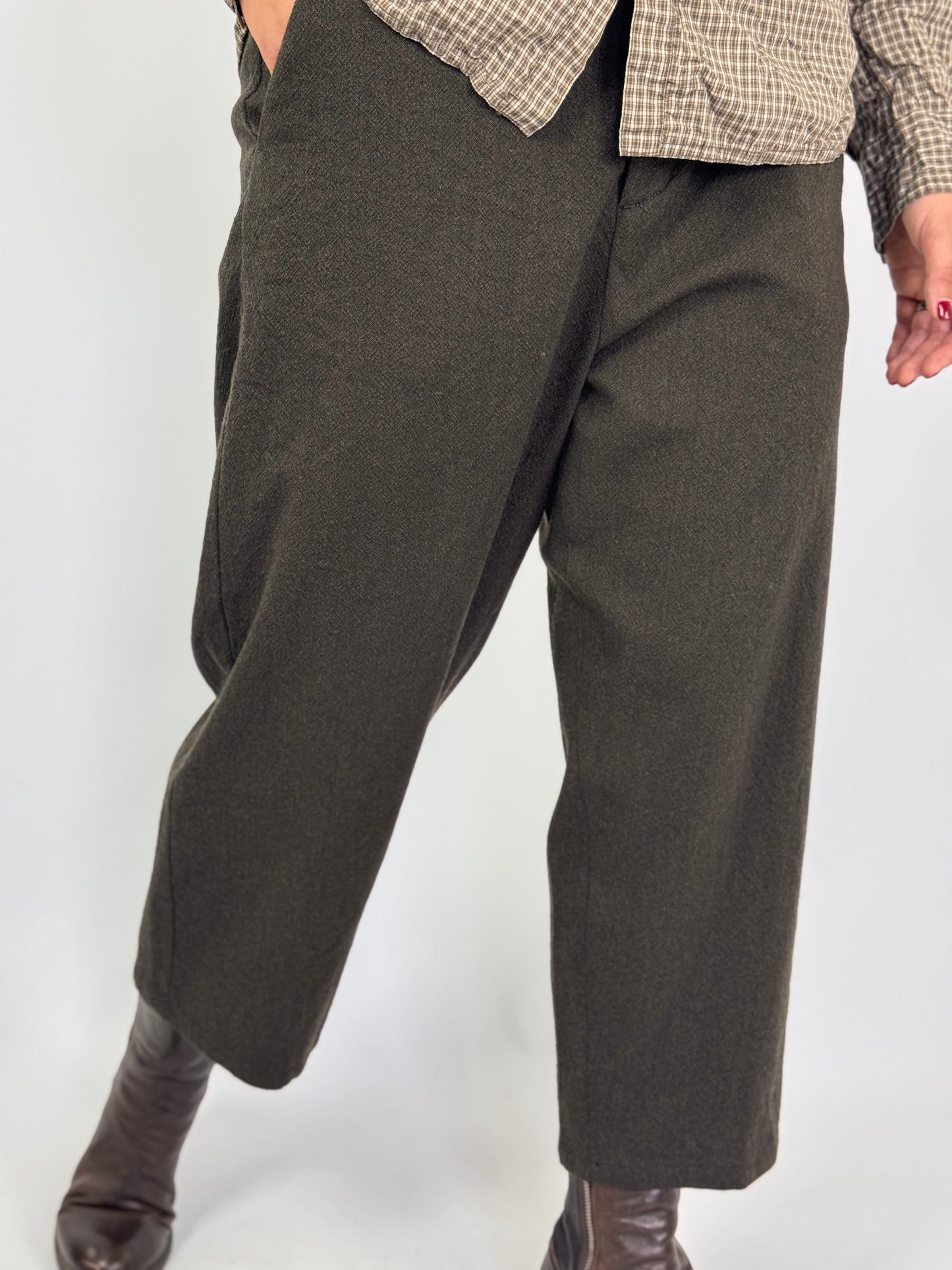 Pas De Calais 8614 Cropped Trousers Khaki