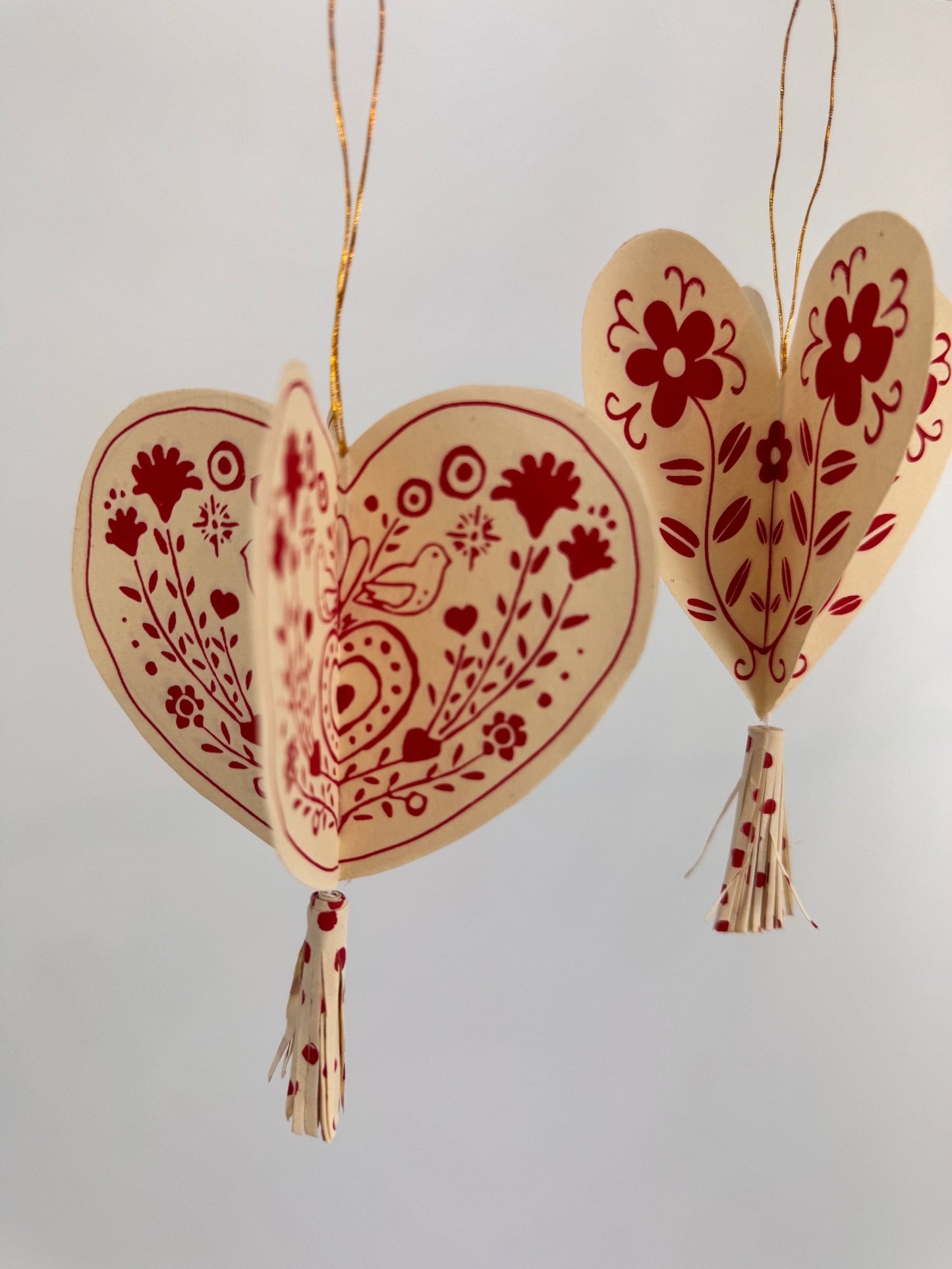 A World of Craft Folklore Hearts Decorations 2-p