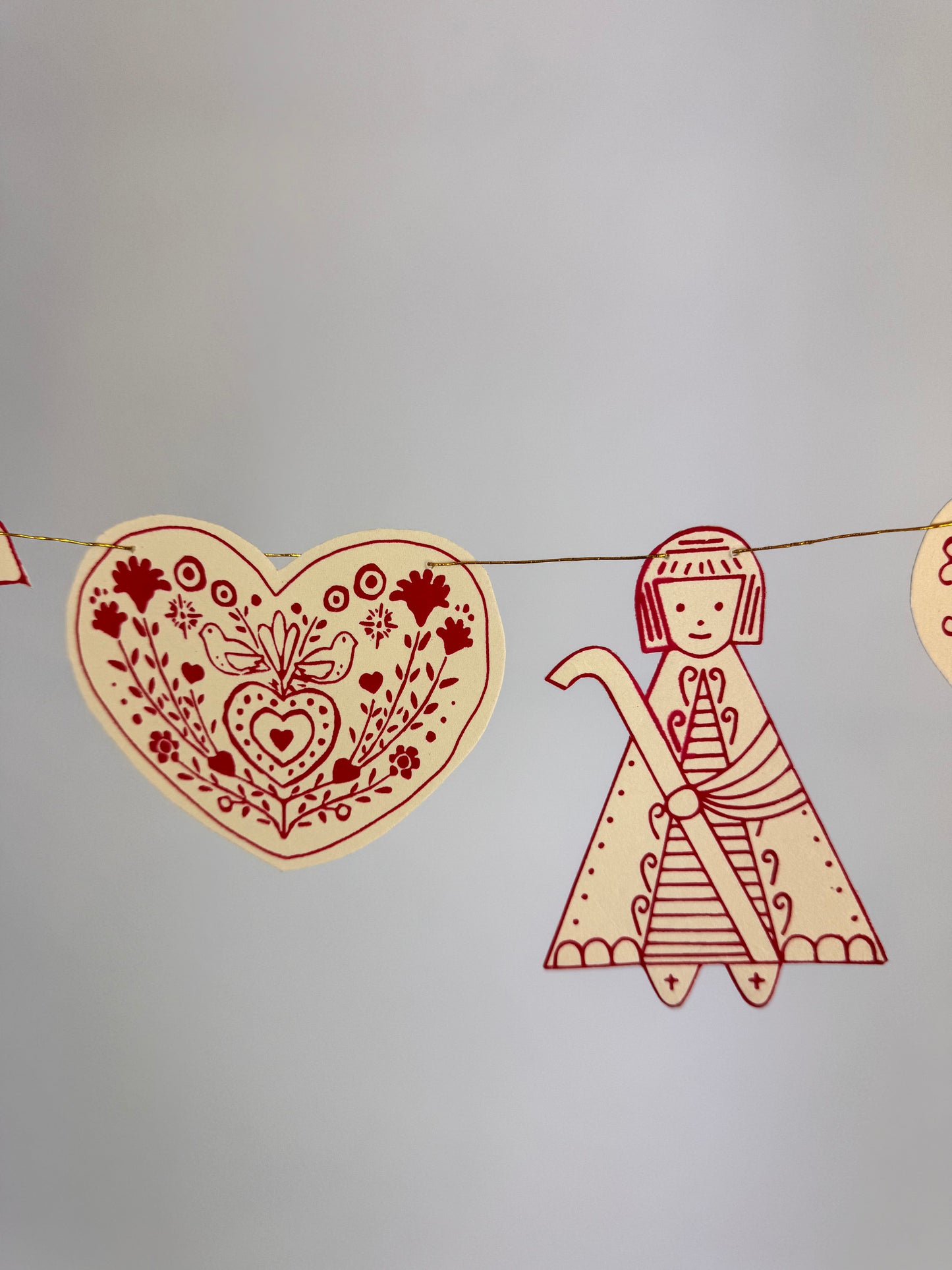 A World of Craft Pendants Folklore Garland
