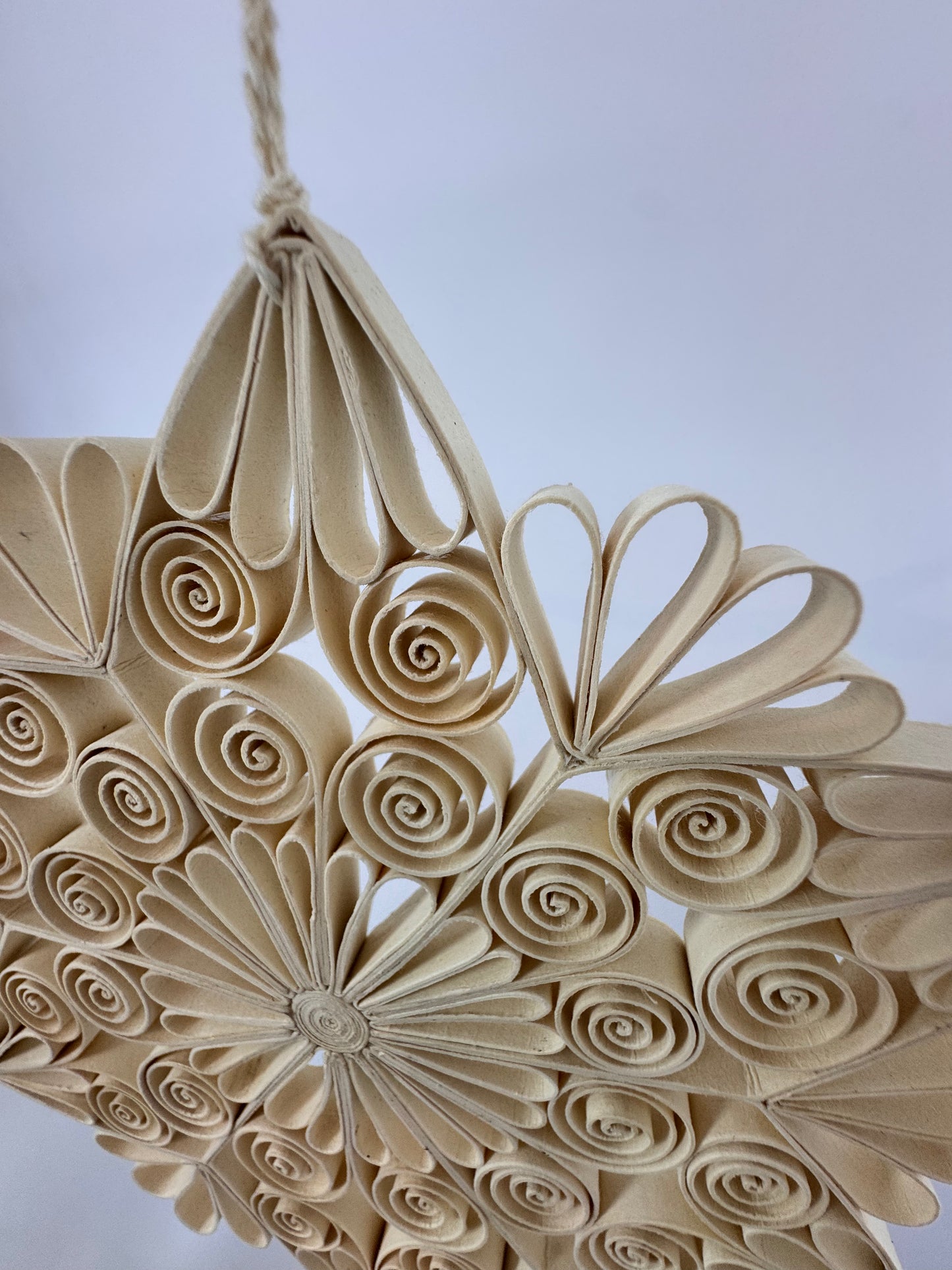 A World of Craft Quilled Snowflake Decoration L
