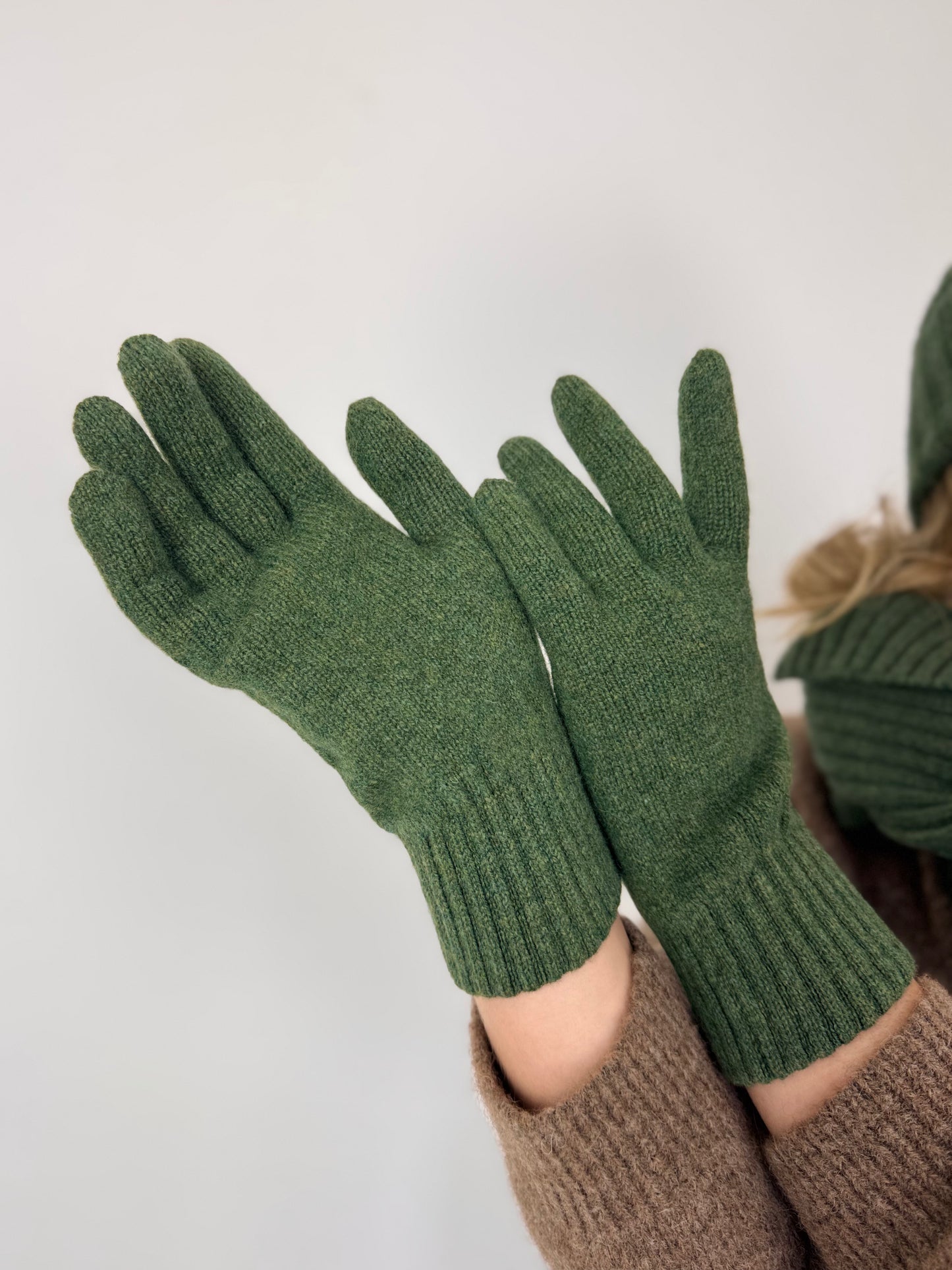 Cordelia James Full Finger Gloves
