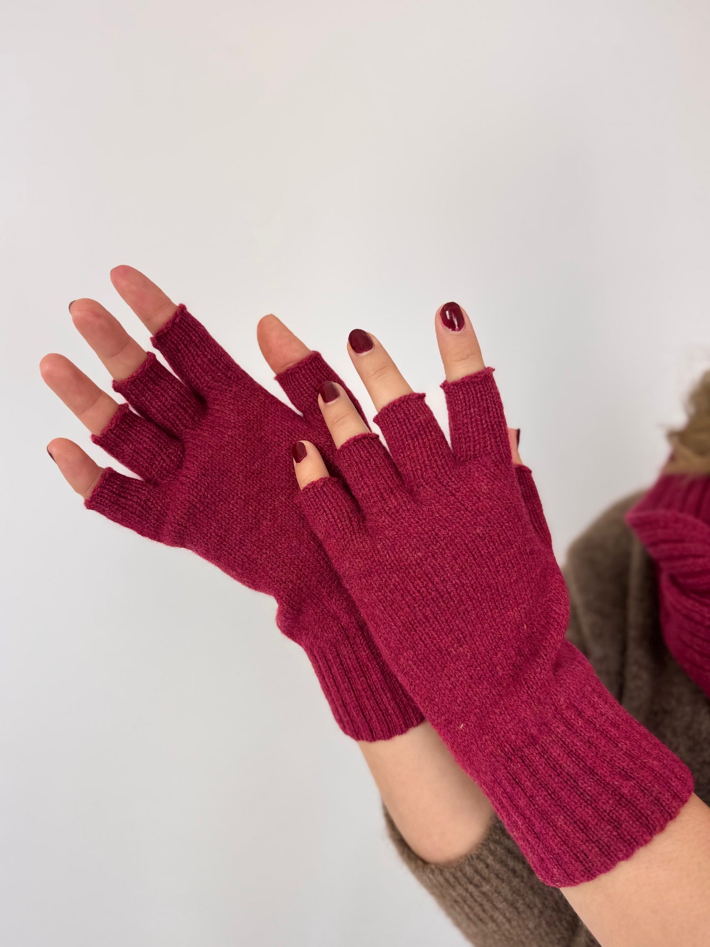 Cordelia James Half Finger Gloves
